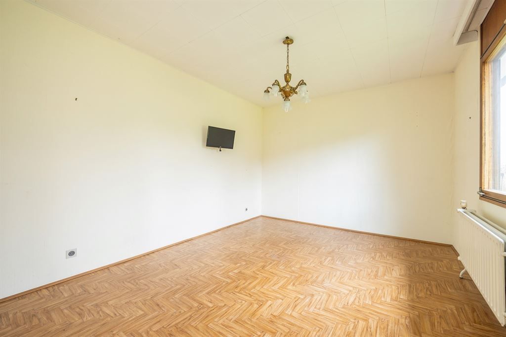 Te renoveren woning in doodlopende straat! foto 10