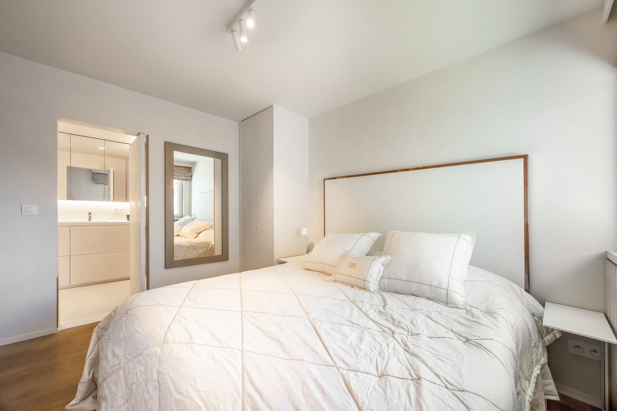 High-end hoekappartement met zeezicht in Knokke-Zoute foto 22