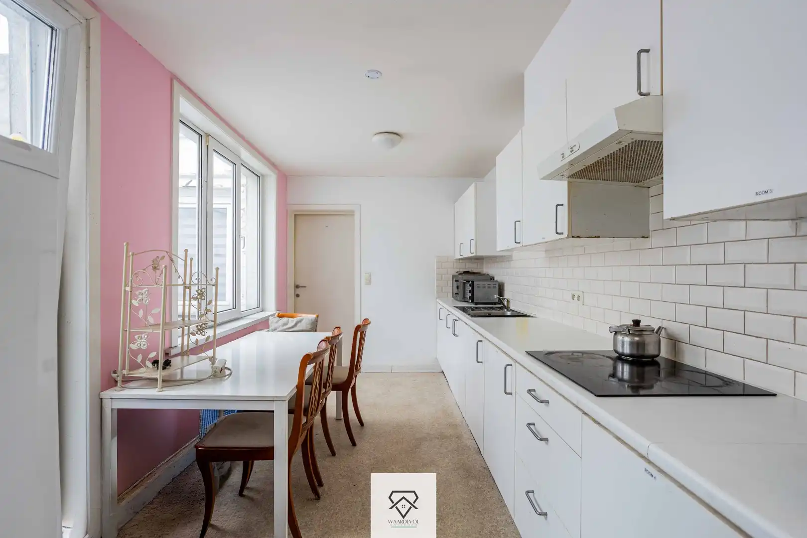 Ruime herenwoning met vernieuwd basiscomfort en ingesloten terras foto 19