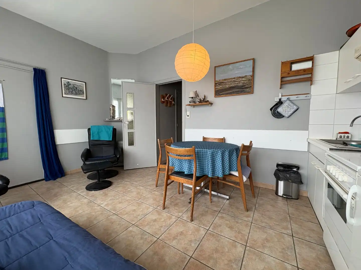 Appartement met 2 kamers en garage  foto 2