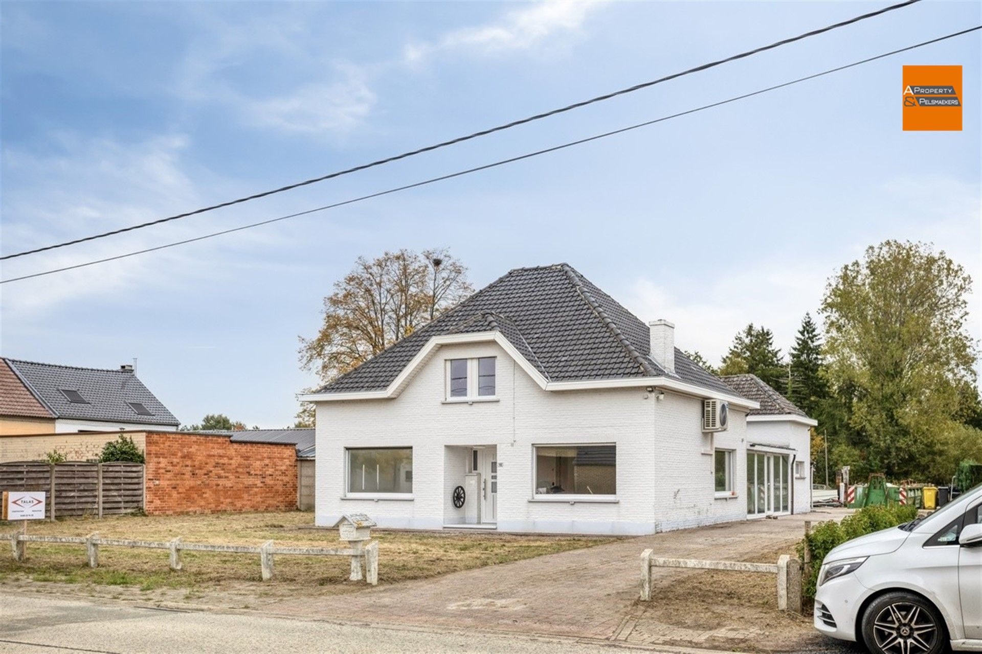 Huis foto {{pictureIndex}}