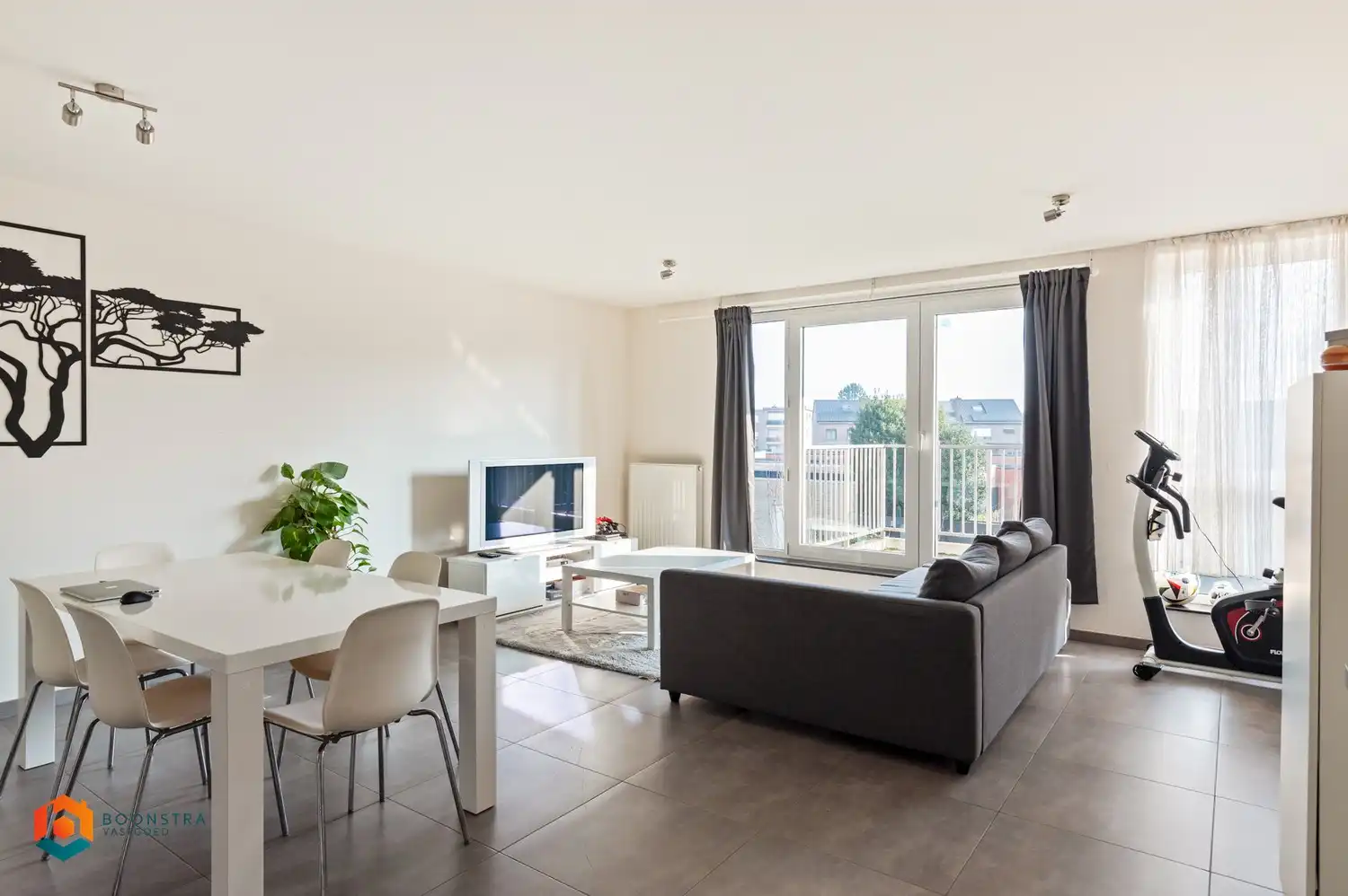 Prachtig app. met 2 slpkrs en terras foto 6