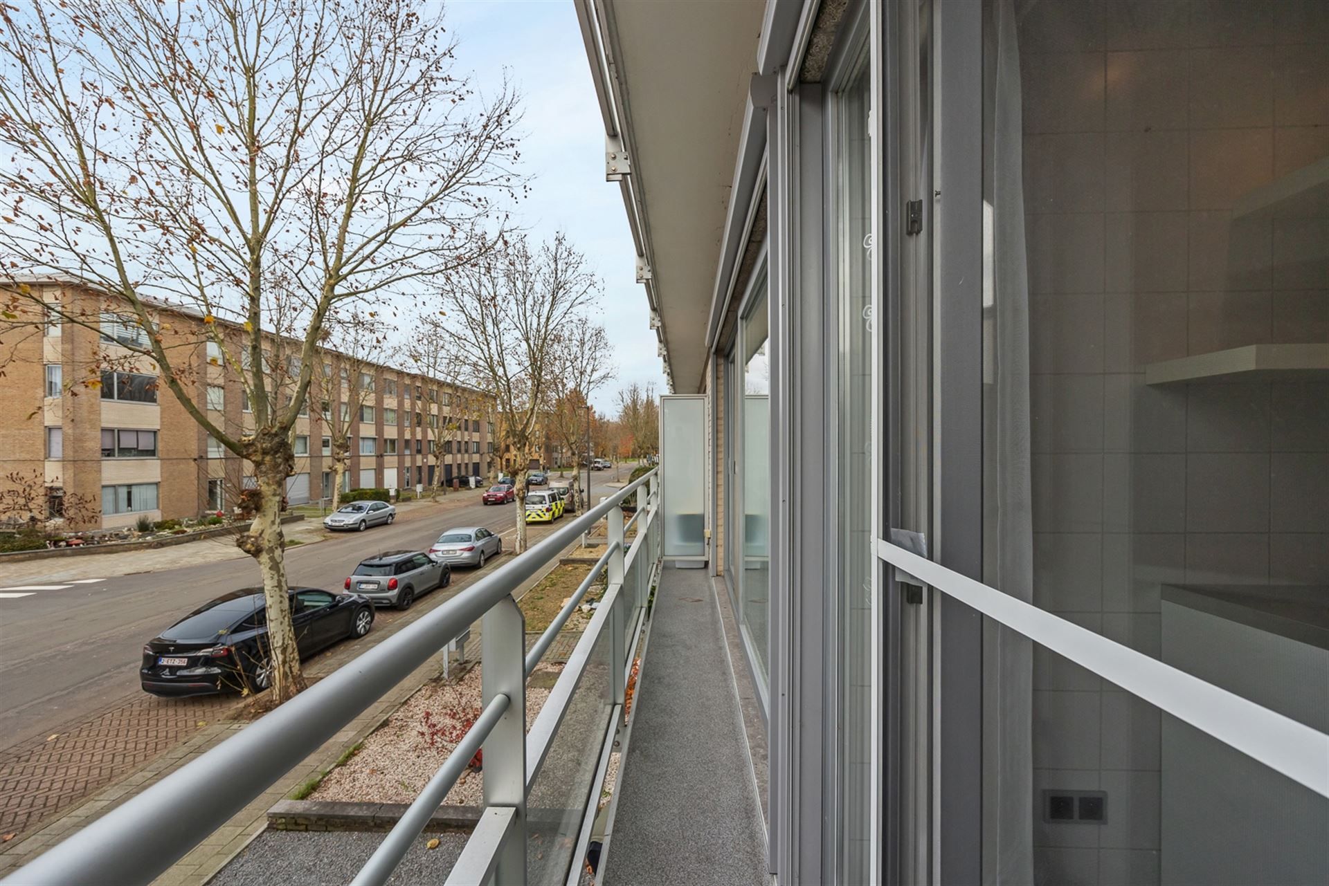 Instapklaar Appartement met Terras en Parking  foto 19