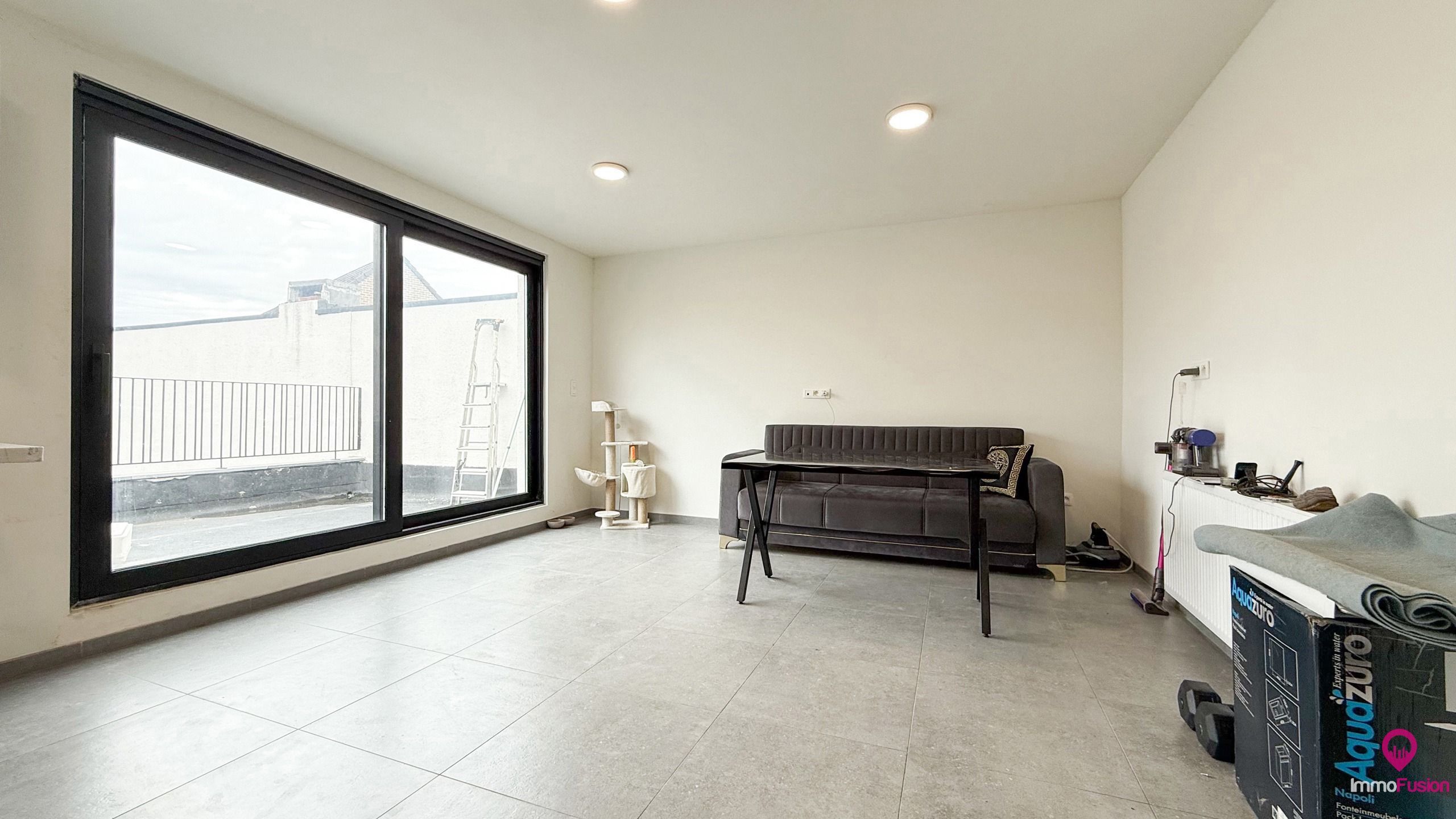 Ruim appartement met 2 slpks en dakterras in centrum Zolder! foto 3