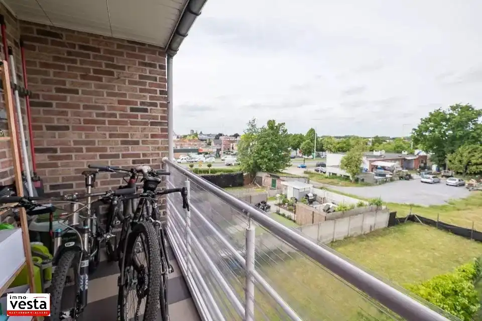 Eénslaapkamerappartement in centrum Sint-Truiden foto 20