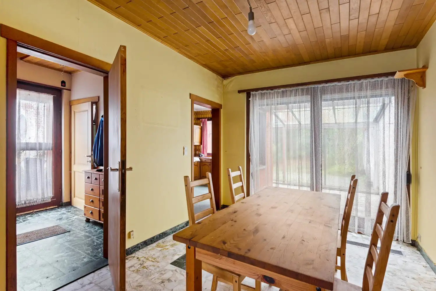 Te renoveren halfopen bebouwing met prachtige tuin op gunstige locatie te Lint foto 5