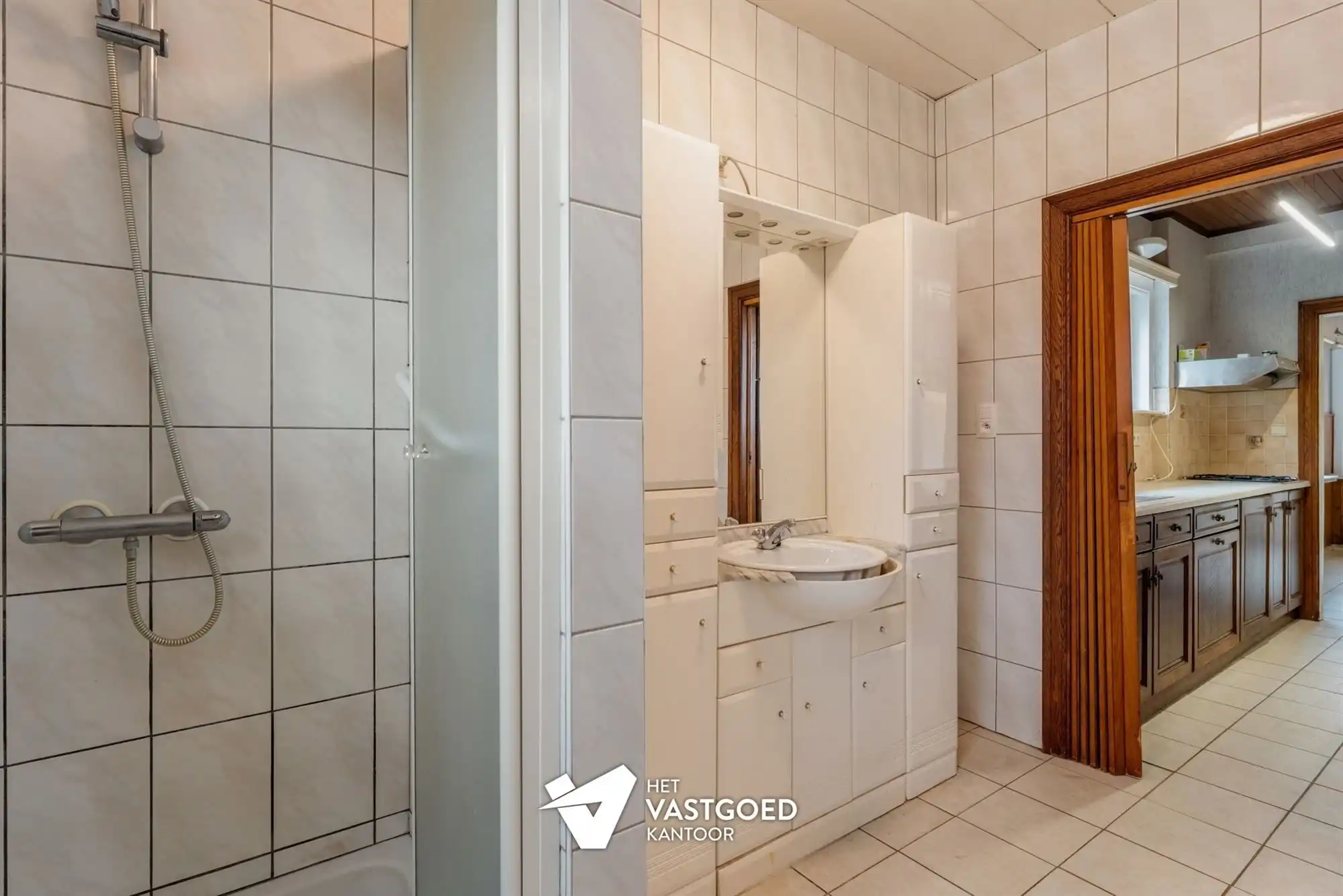 WONING MET POTENTIEEL (154M²) MET 3 SLAAPKAMERS EN PRACHTIGE TUIN TE MEERHOUT foto 14