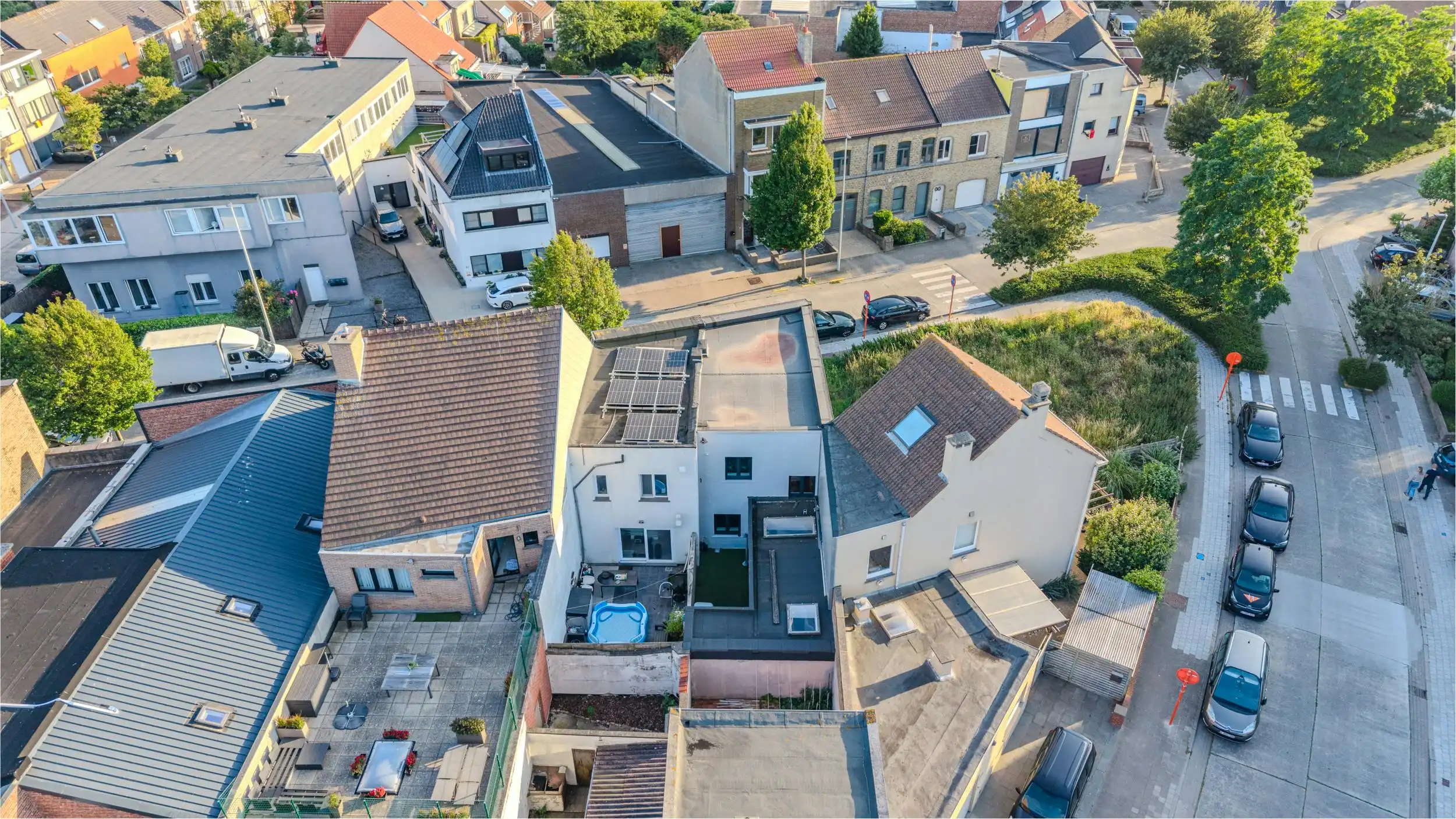 Gerenoveerde woning te koop in hartje Mariakerke te Oostende foto 19