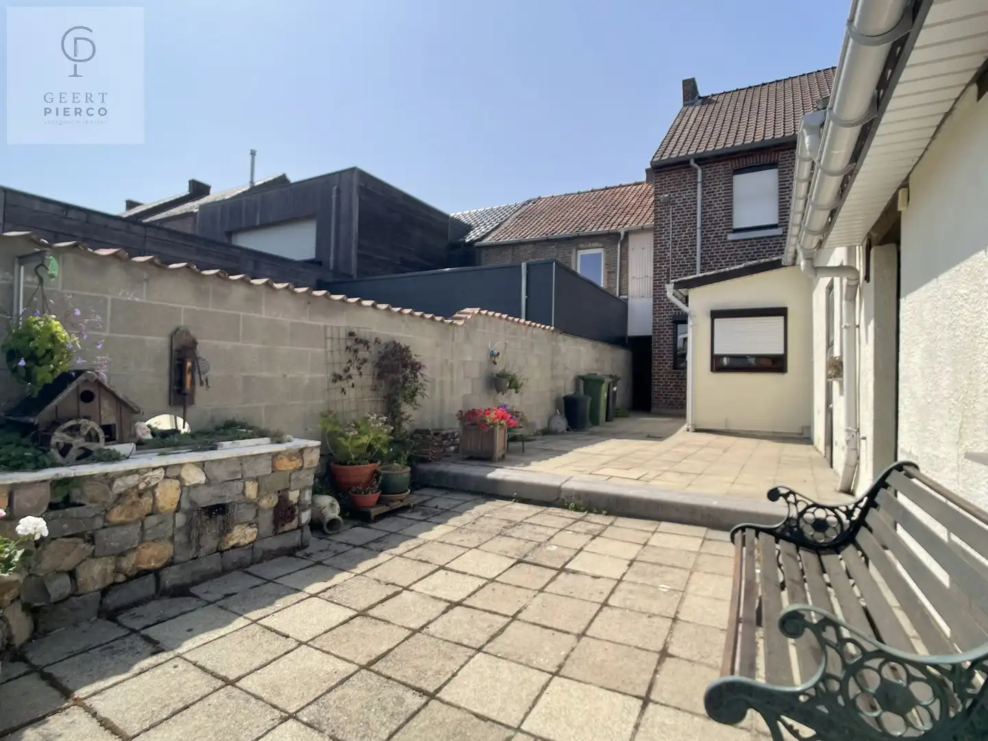 Super gezellige stadswoning met super tuin foto 25