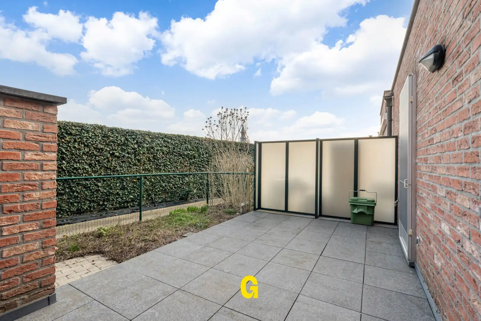 Netjes verzorgd en comfortabel ingericht gelijkvloers appartement met ruim terras, standplaats en kelderberging op wandelafstand van de markt foto 19