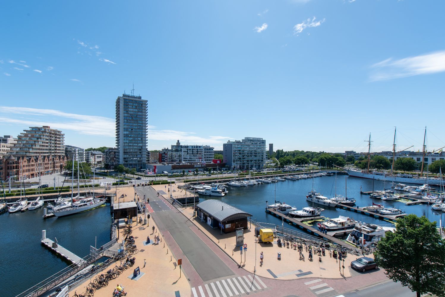 Gerenoveerd appartement met open prachtig zicht foto 19