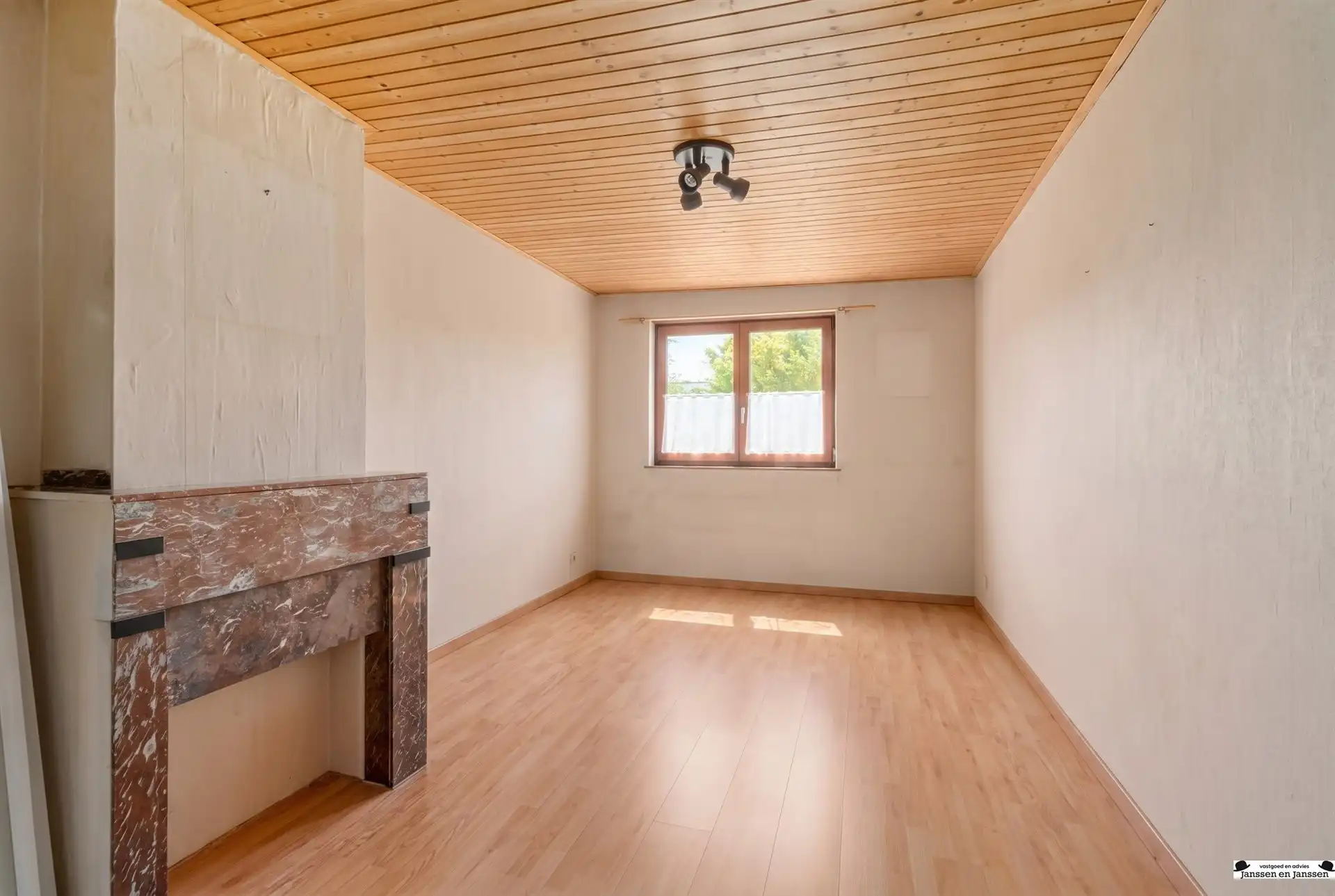 Charmante woning met 4 slaapkamers en zonnige tuin foto 15