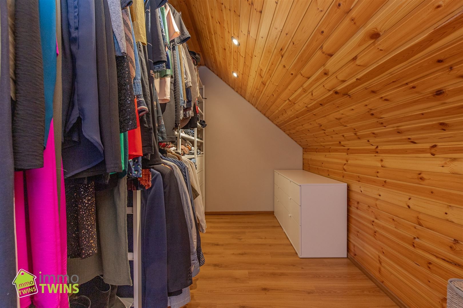 Instapklare woning met tuin, en inpandige garage te Appels (Dendermonde) foto 29