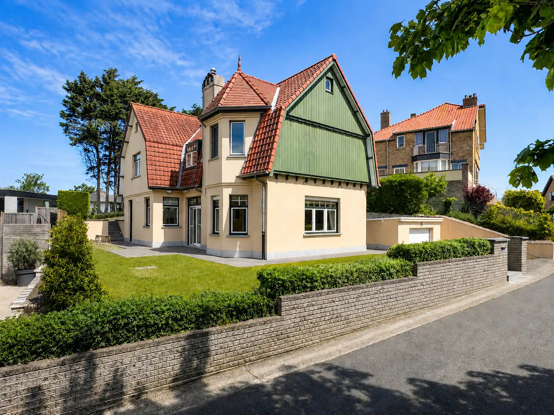 Instapklare villa in de gegeerde Dumontwijk te De Panne foto {{pictureIndex}}