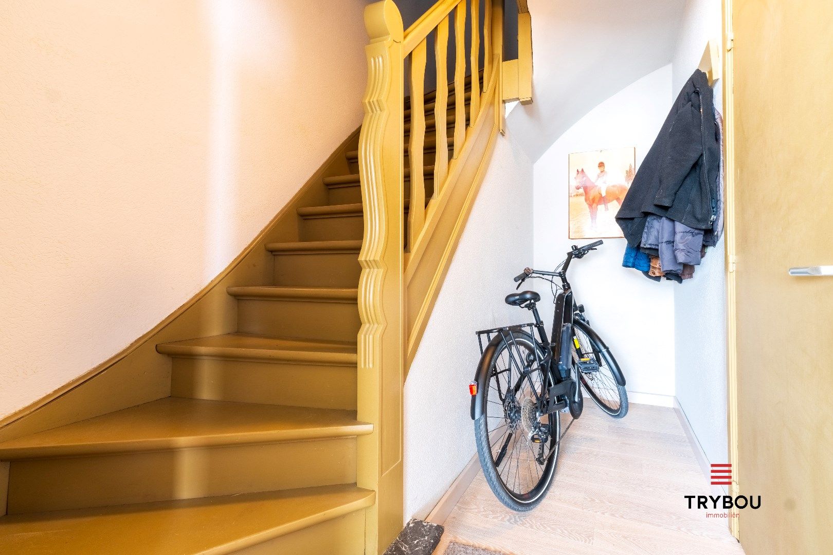 Gezellige en ruime woning met tuin - instapklaar in het hart van Ledegem foto 9