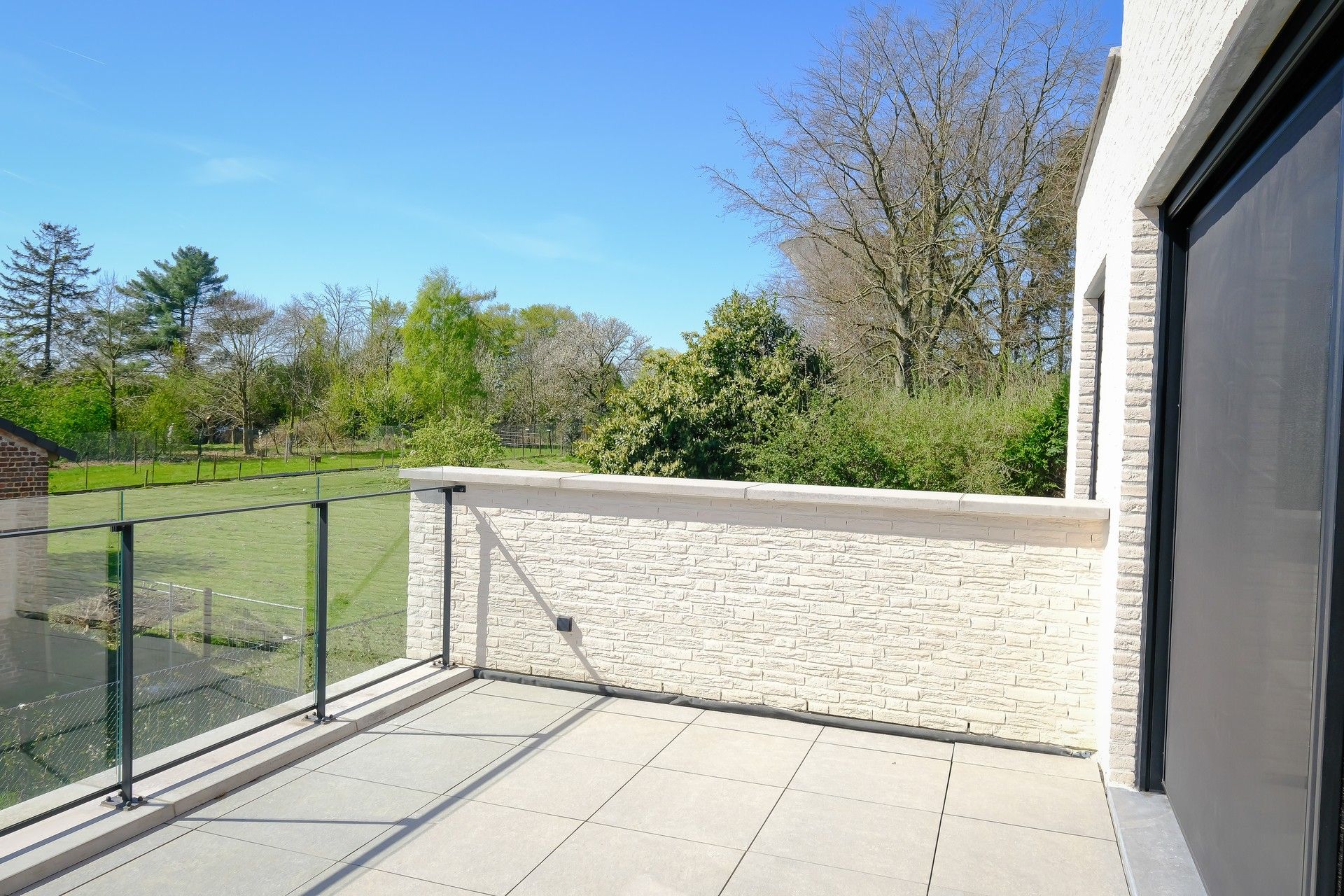 Luxueus appartement van 100 m² met ruim terras van 19 m² foto 9