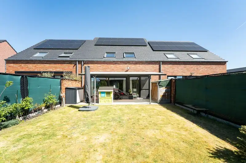 Roeselare - Energiezuinige woning met 5 slaapkamers foto 19