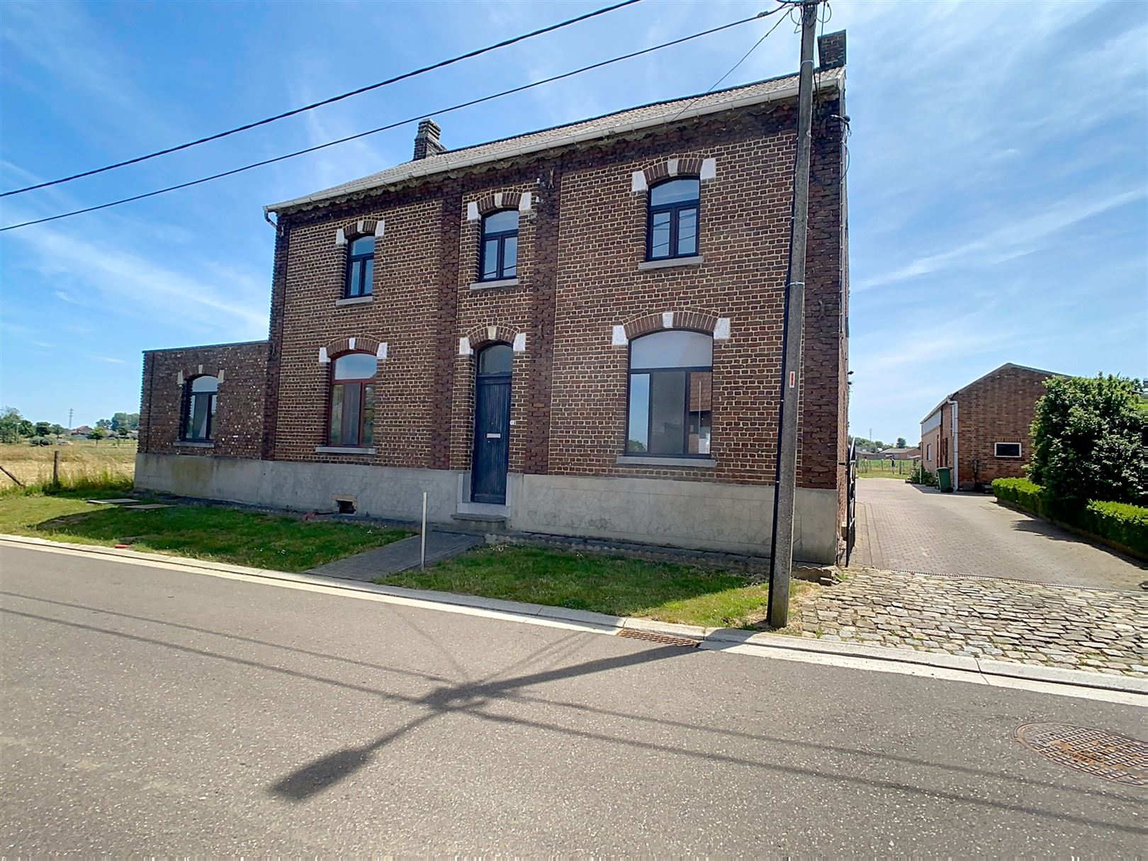 Ruime landelijke woning, bijgebouw, tuin en weide, 75a 79ca foto 31