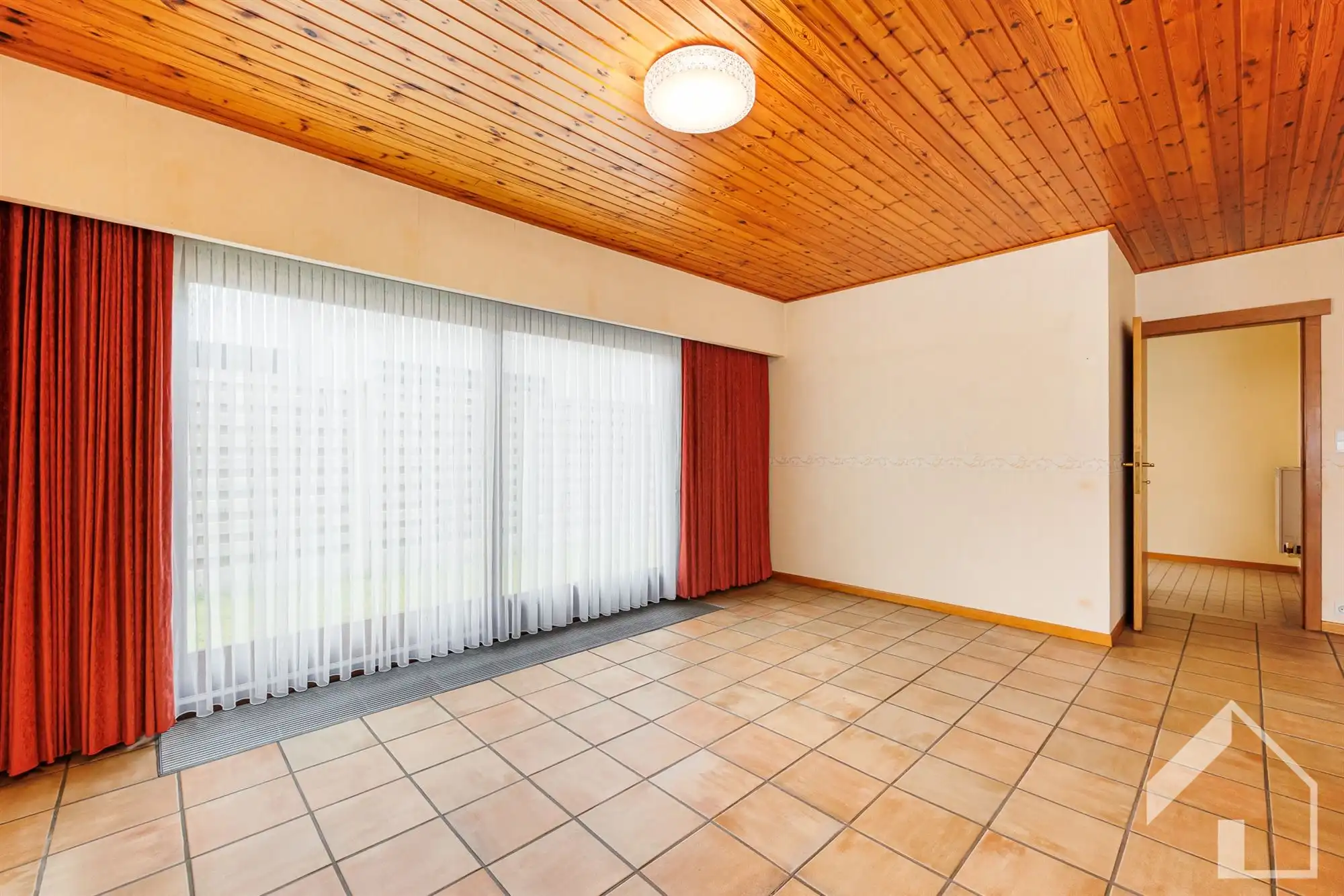 Open bebouwing in een rustige wijk! foto 9