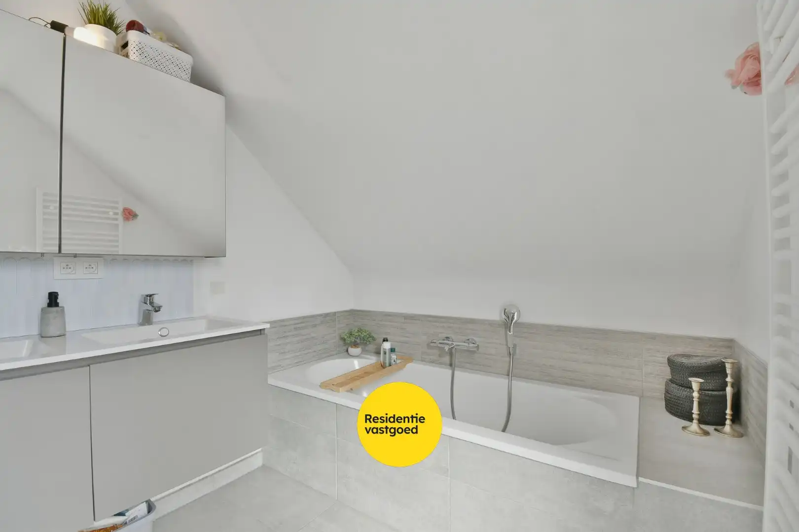 Energiezuinige halfopen woning met 3 slaapkamers te huur in Westkerke!  foto 12