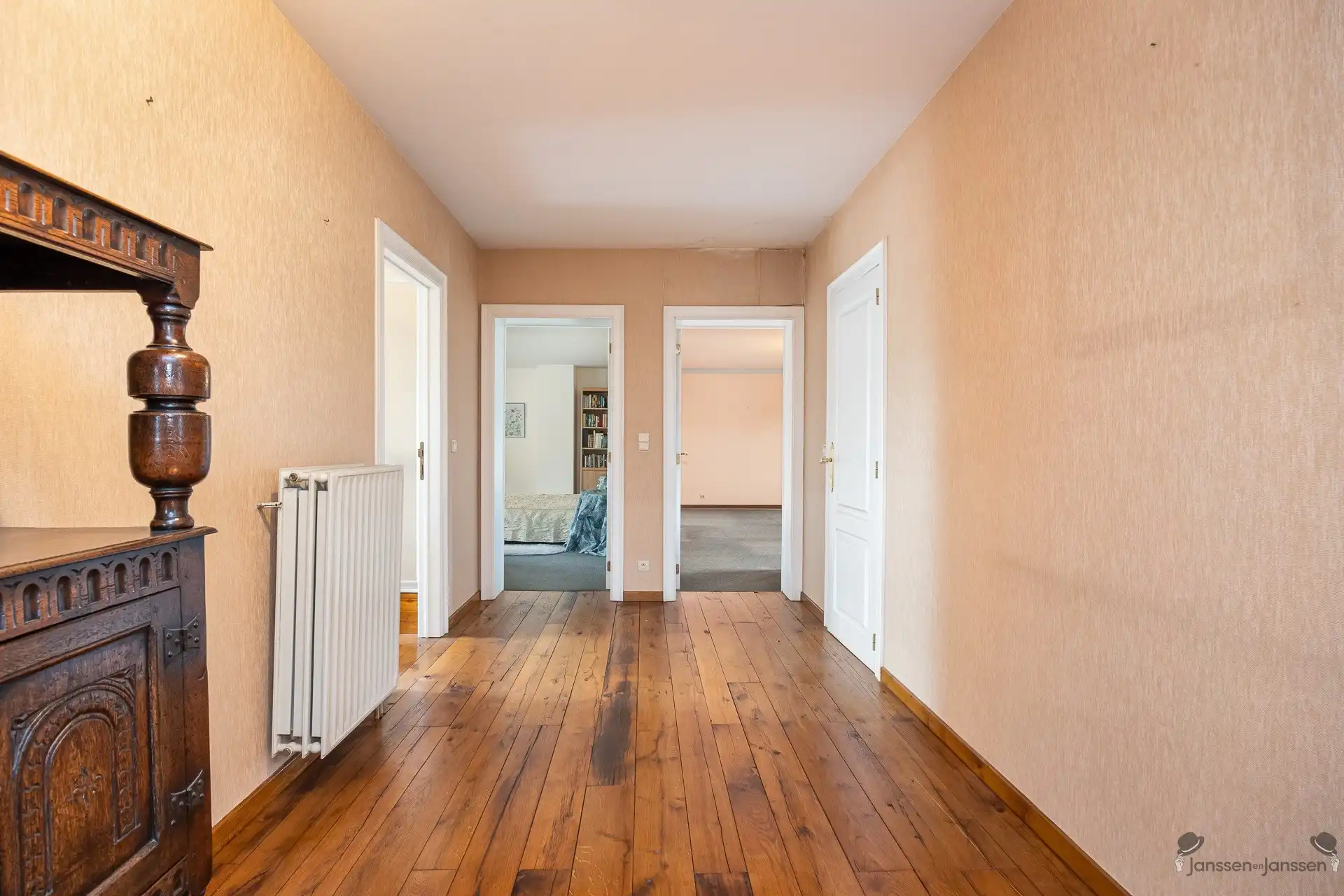 Karaktervolle woning met prachtig zicht op eigen natuurdomein foto 21