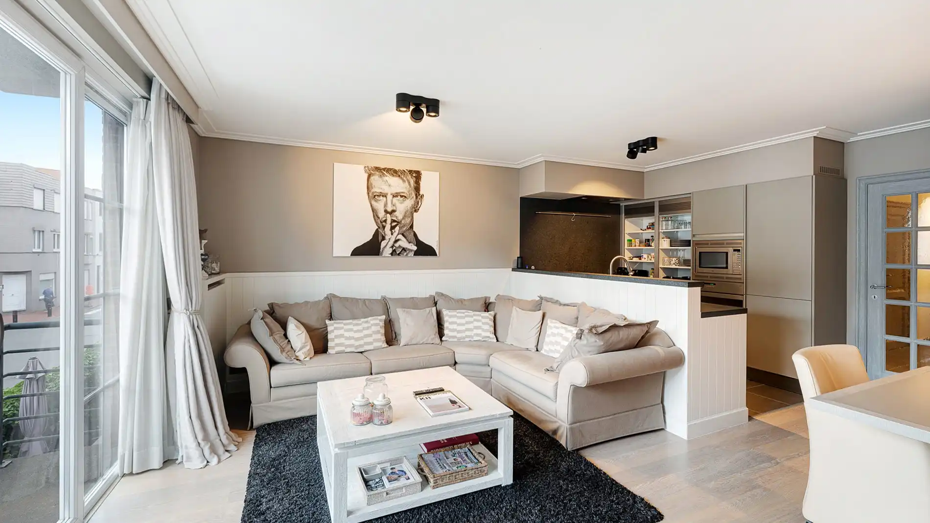 Appartement met 2 slpks. te koop in centrum Knokke foto 5