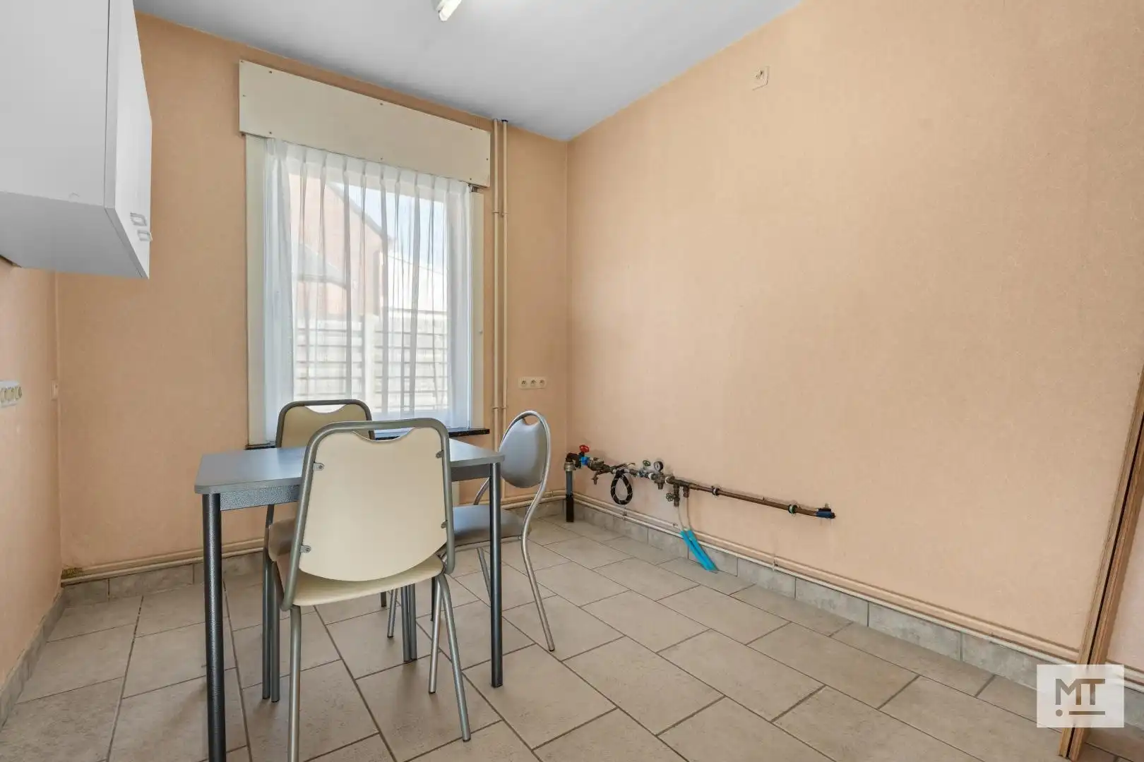 Alleenstaande woning met 3 slaapkamers, tuin en garage in het landelijke Zonnebeke foto 11