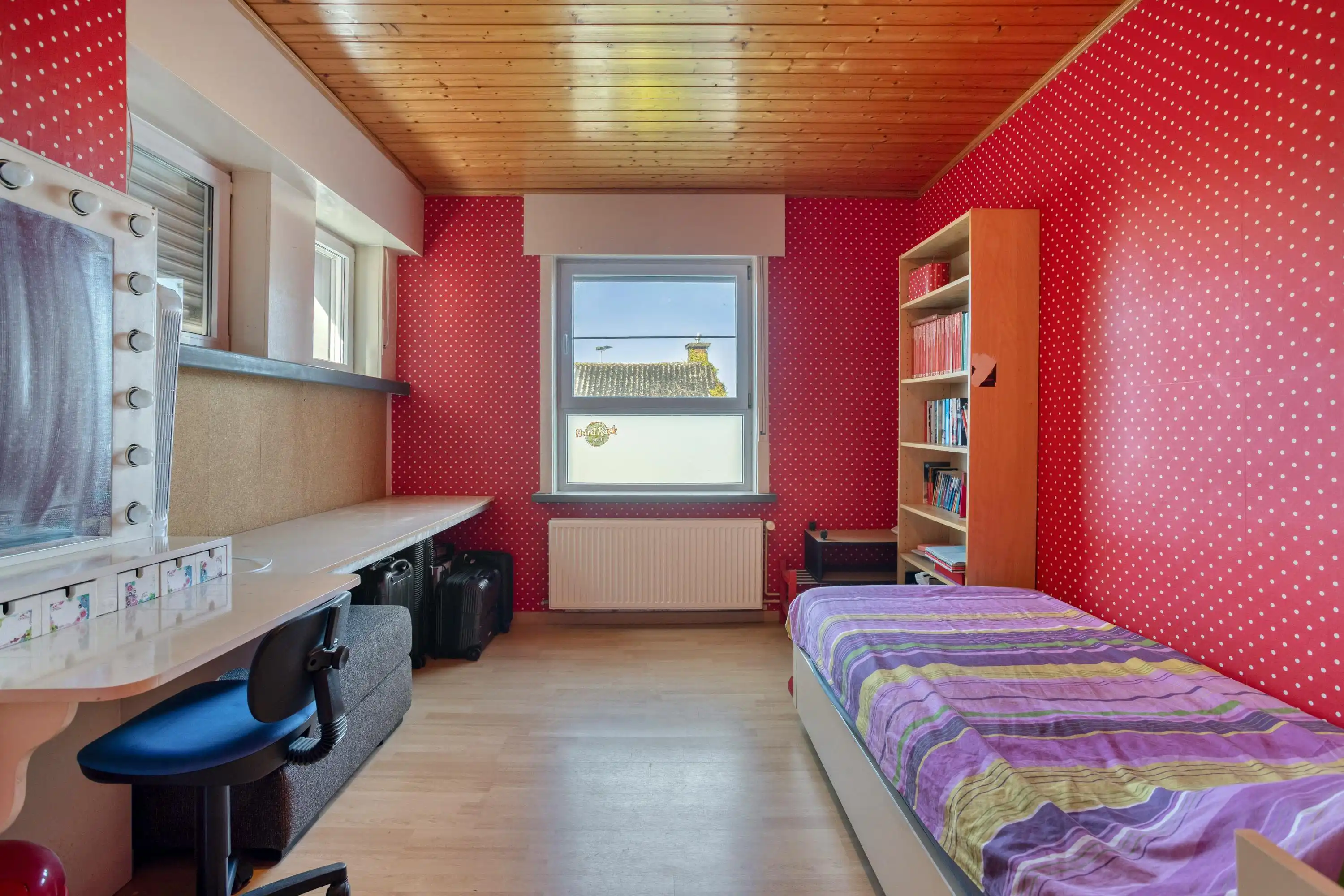 Half open woning met bijgebouw van 60 m2 foto 8