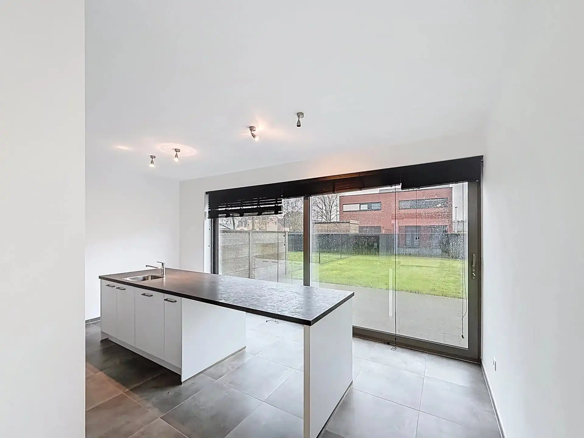 Energiezuinige woning met 3 slaapkamers en tuin. foto 5