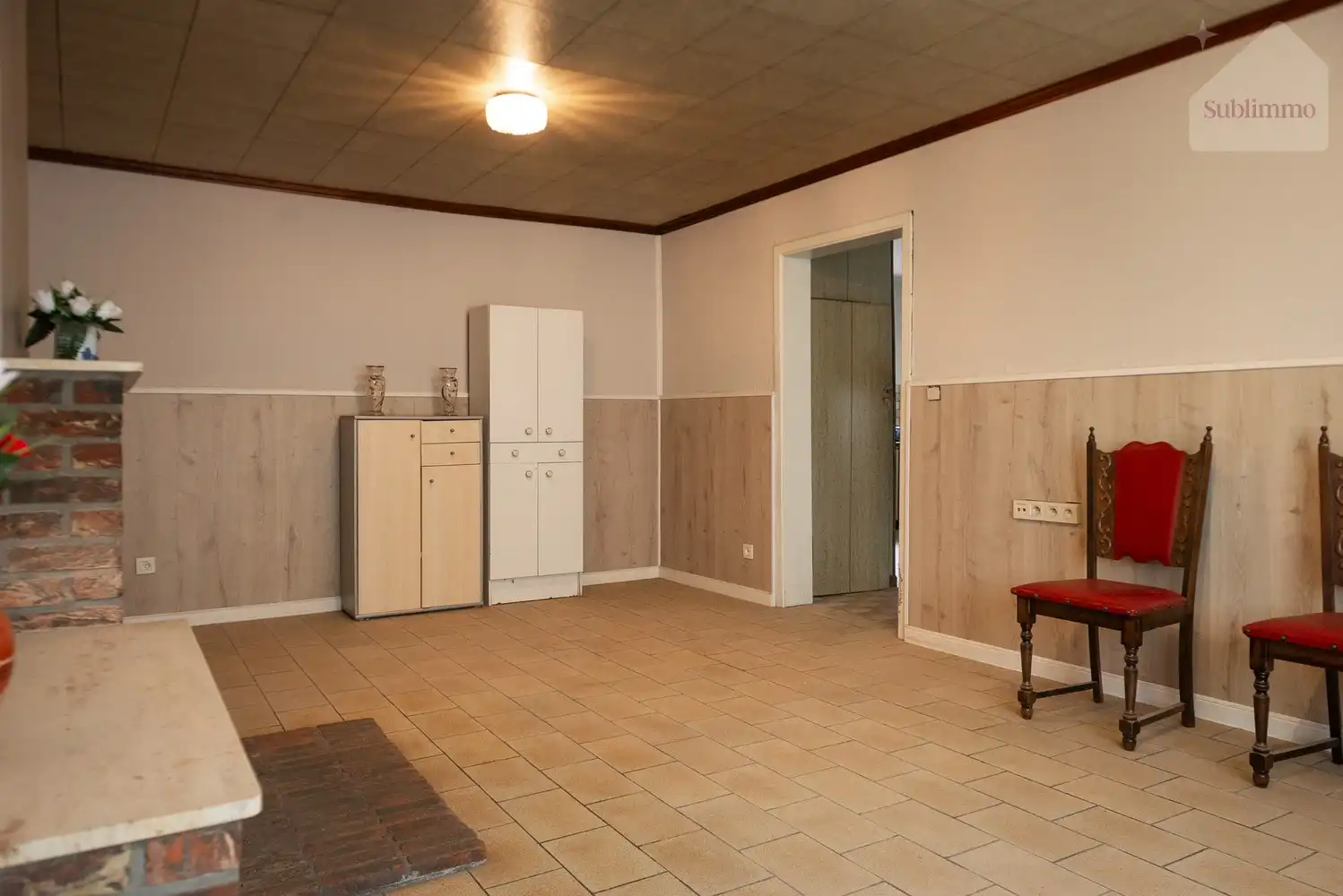 Charmante halfopen bebouwing op idyllische bosrijke locatie – uniek renovatieproject foto 9