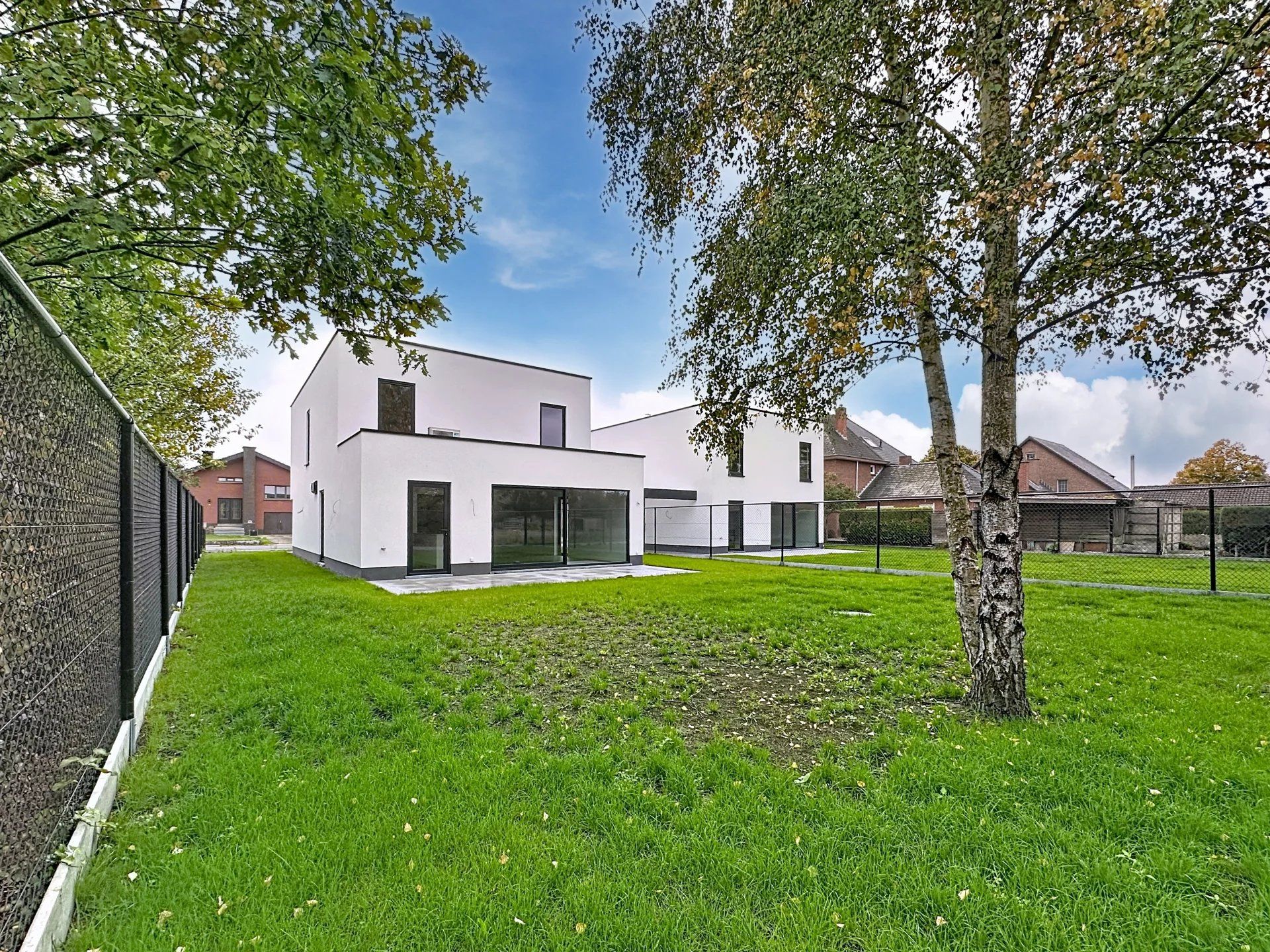 Moderne BEN-woning met 3 slaapkamers en een inpandige garage op een mooi perceel. foto 26