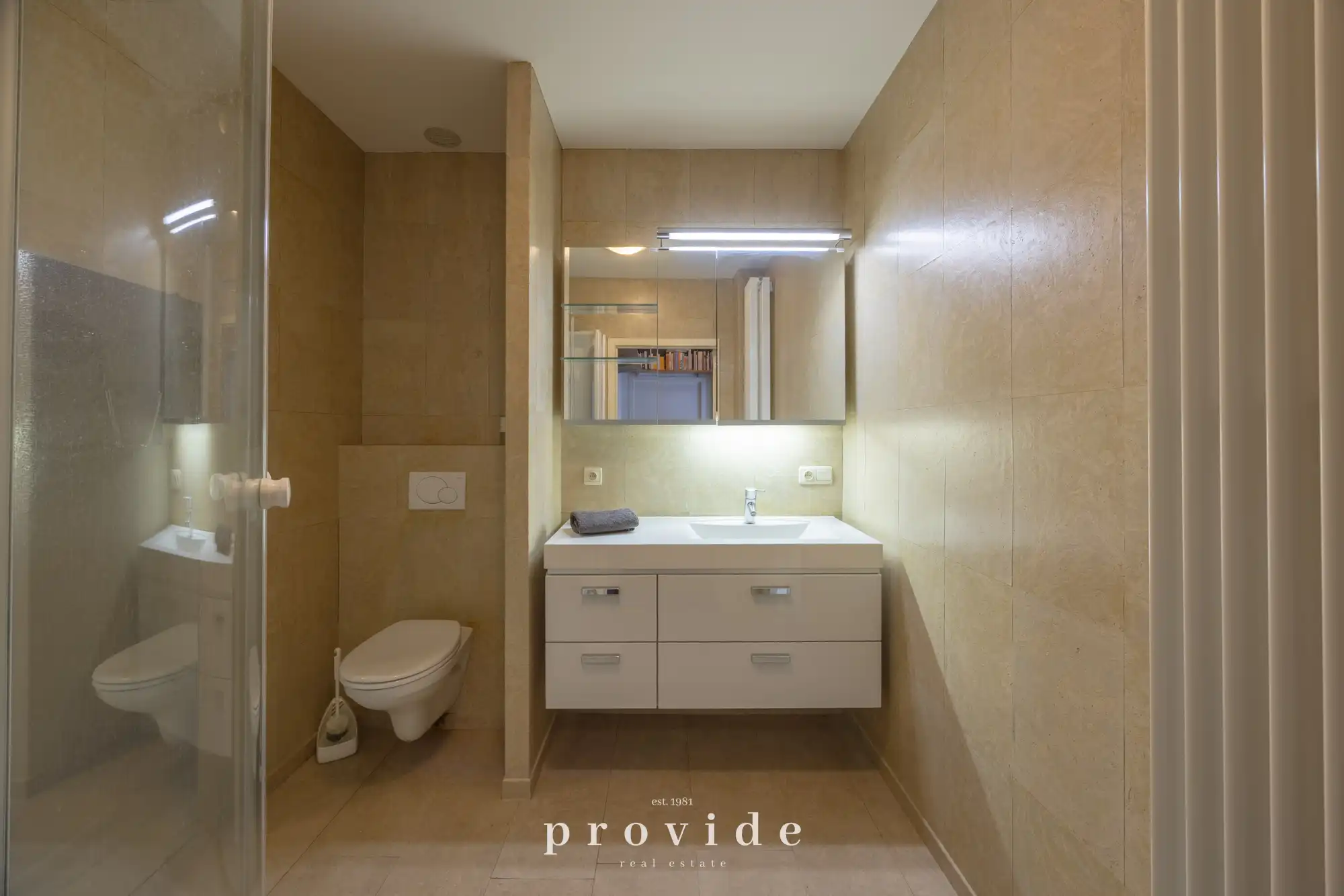 Uitzonderlijk ruim dakappartement in het centrum foto 14