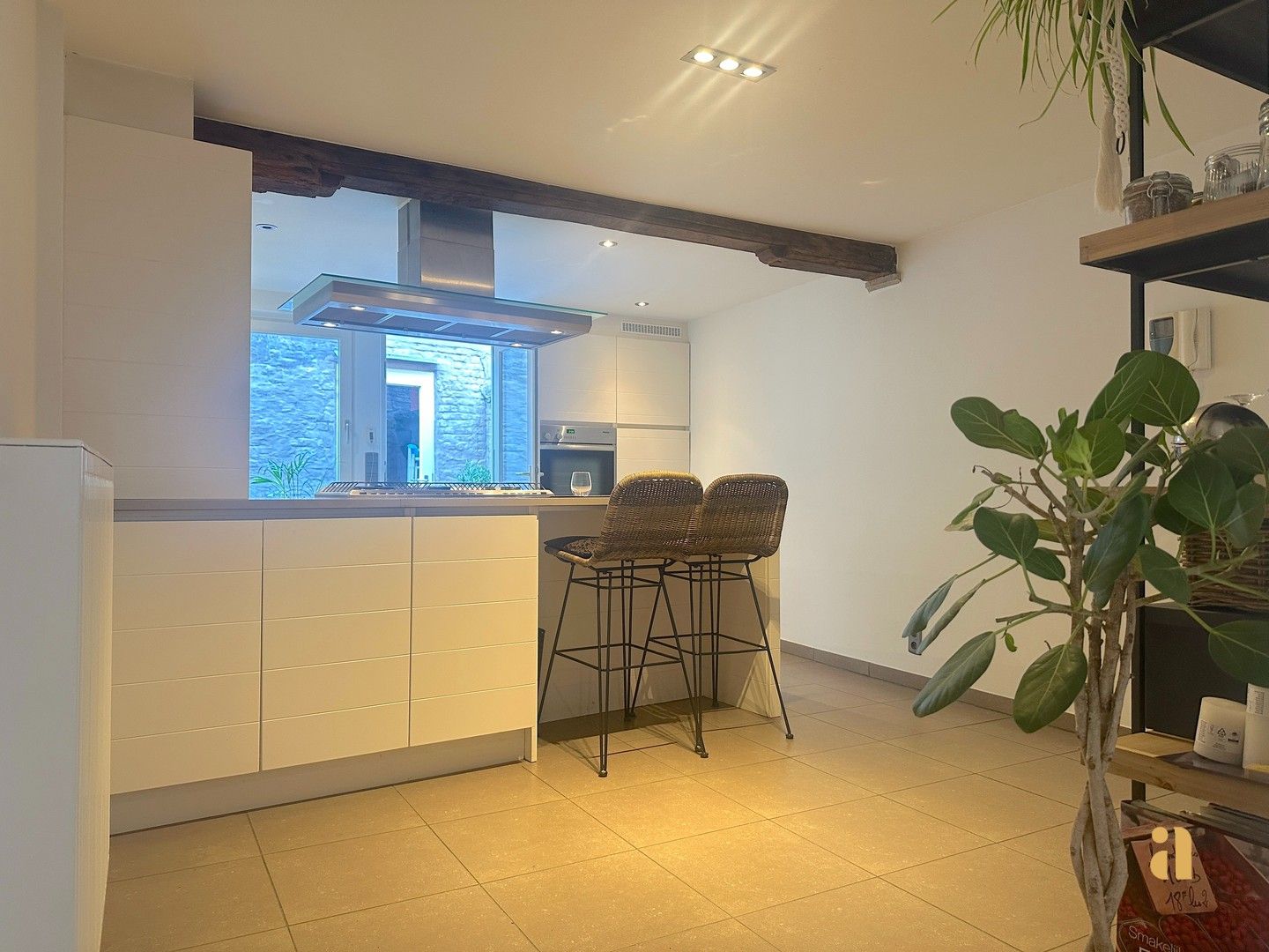 Uniek handelspand met woonst in de charmante Serpentstraat foto 11