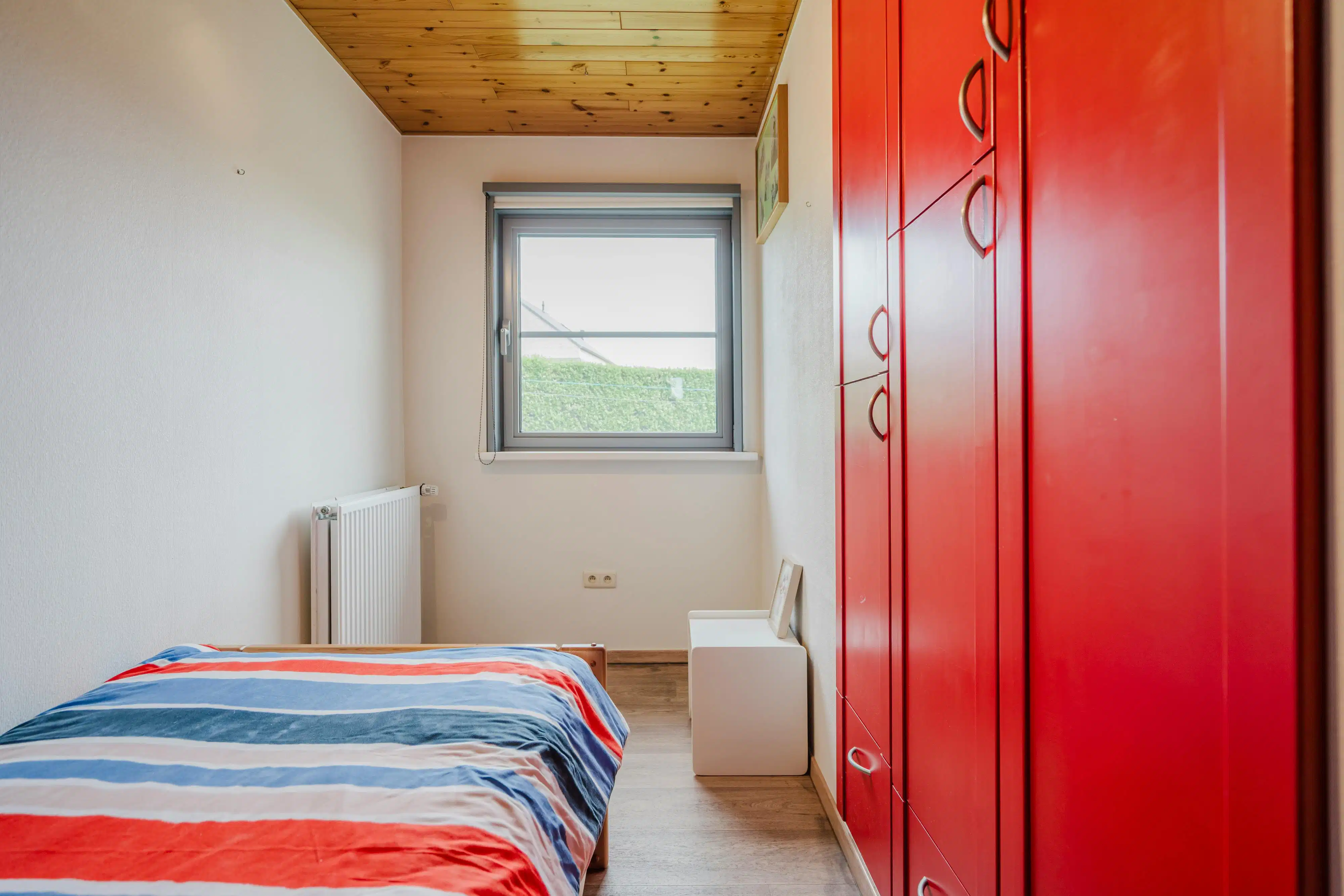 Instapklare bungalow op 749m² te koop in Wevelgem! foto 16