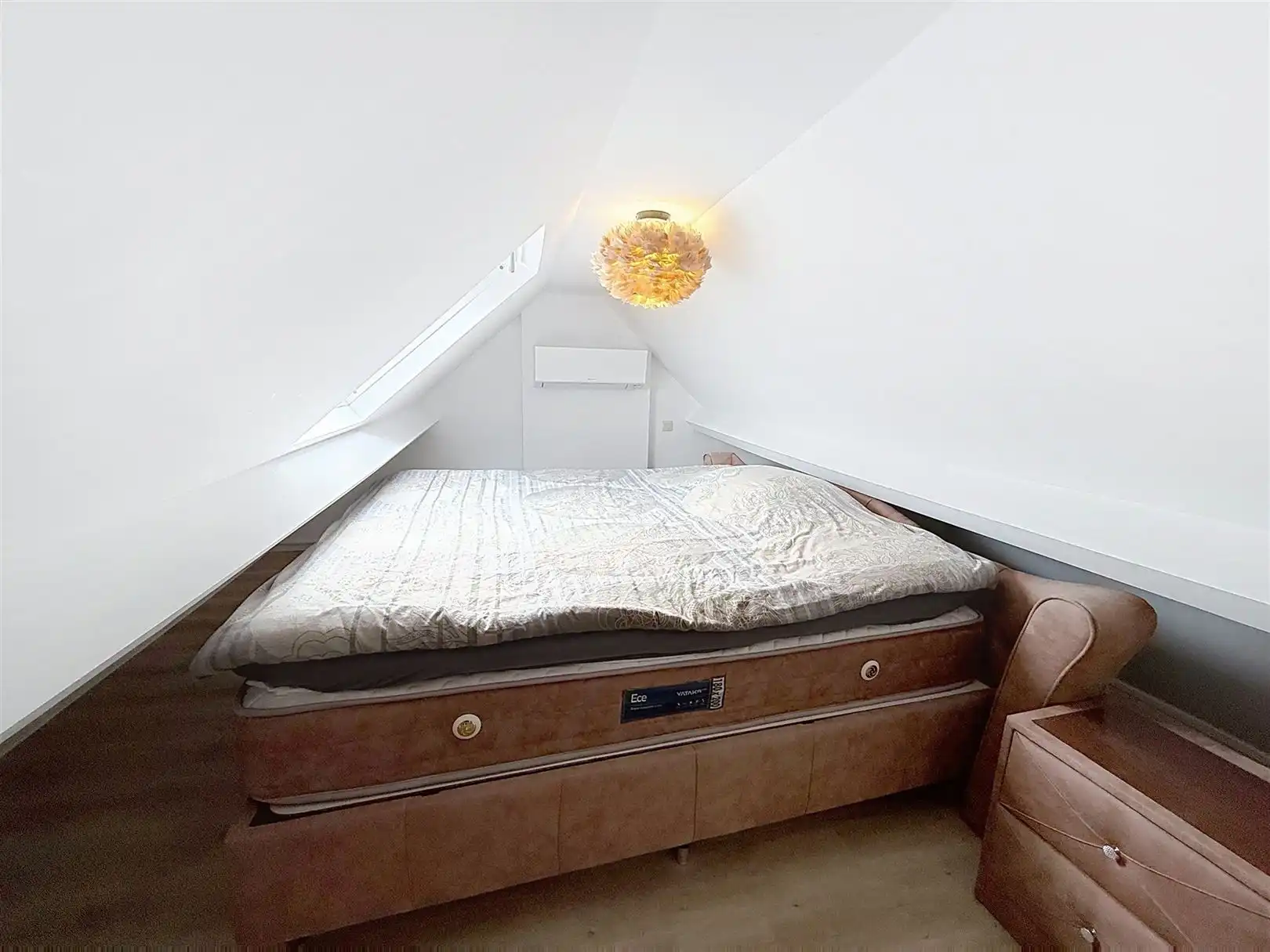 Ruime gerenoveerde woning, 5 slpks, 2 bdks, tuin, 11a 11ca  foto 55