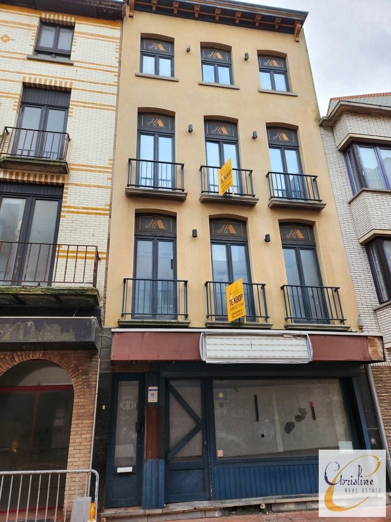 Hoofdfoto van de publicatie: Karaktervol investeringspand op topligging in Blankenberge 