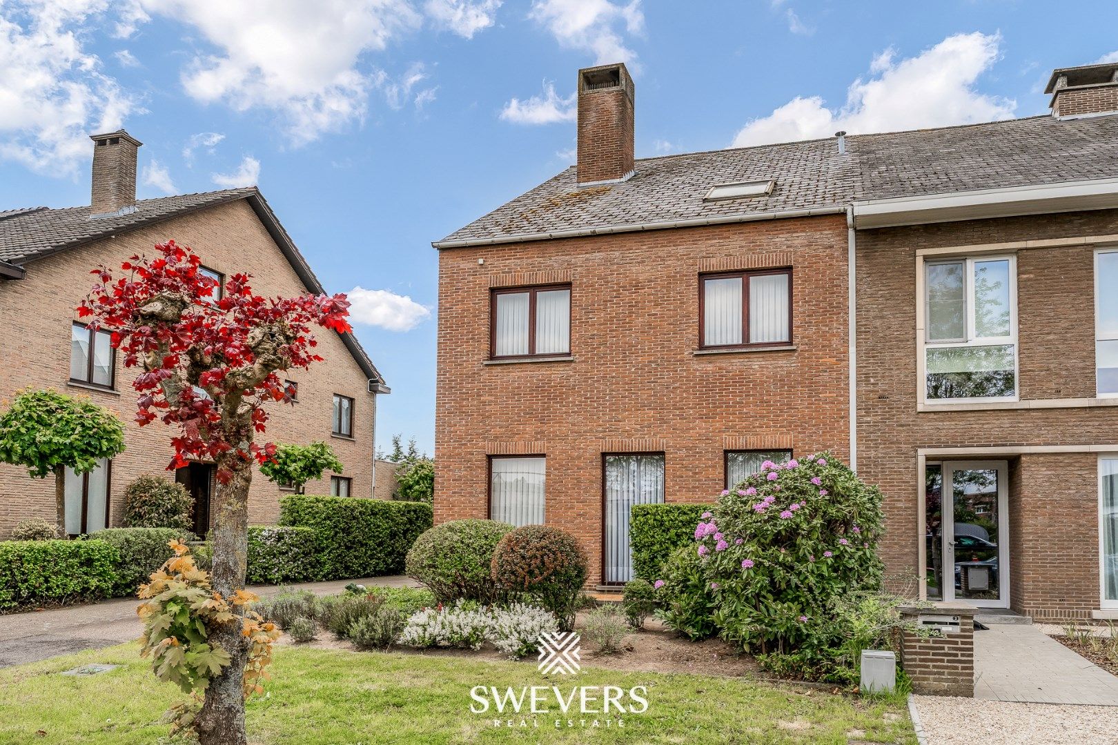 Riant wonen met 5 slaapkamers in gegeerde wijk Hollandsveld te Hasselt foto {{pictureIndex}}
