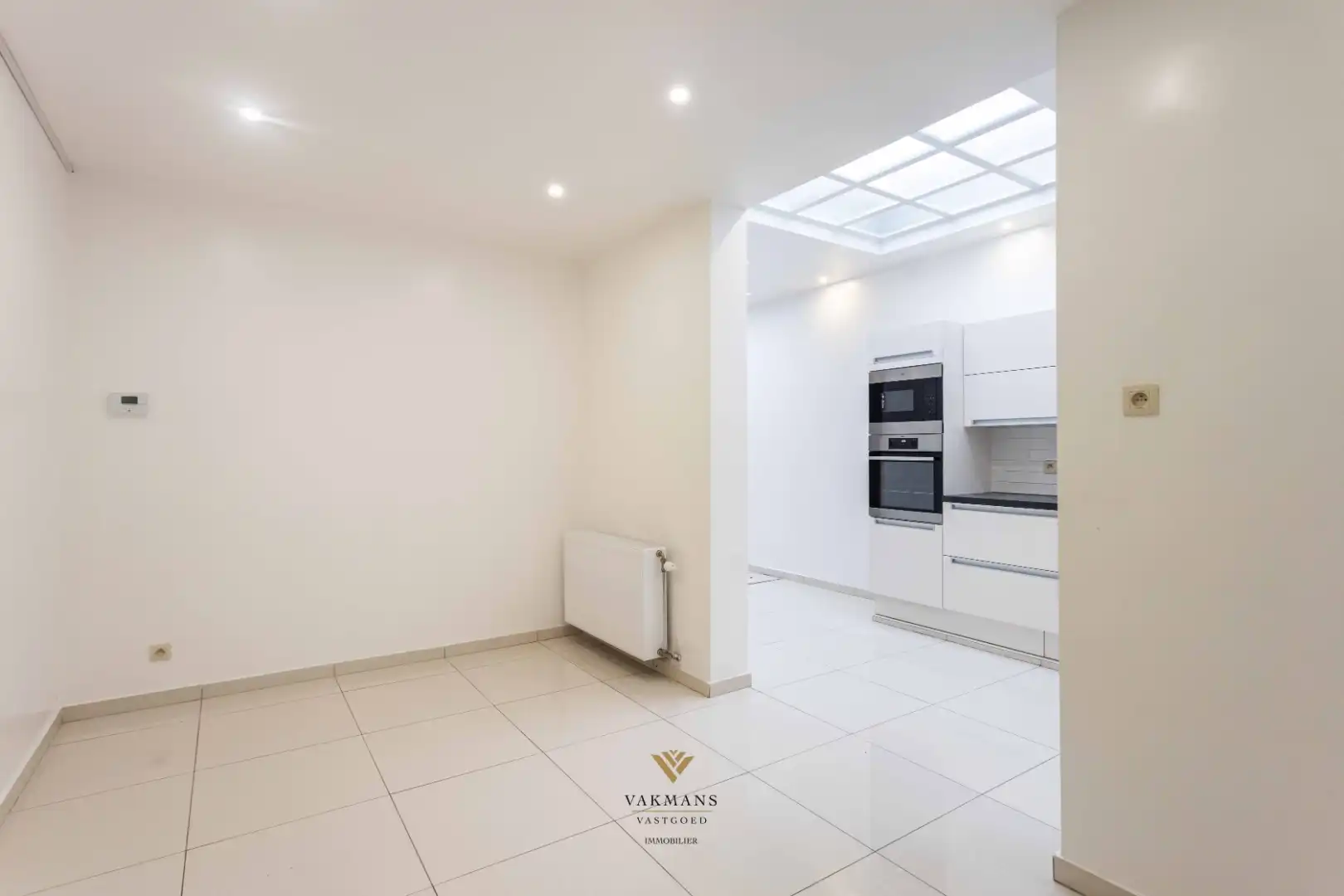 Ruime woning met 4 slaapkamers op rustige locatie foto 11