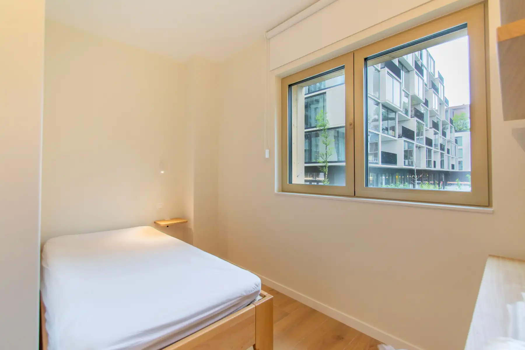Prachtig gemeubeld 3 kamer appartement met mooi terras foto 9
