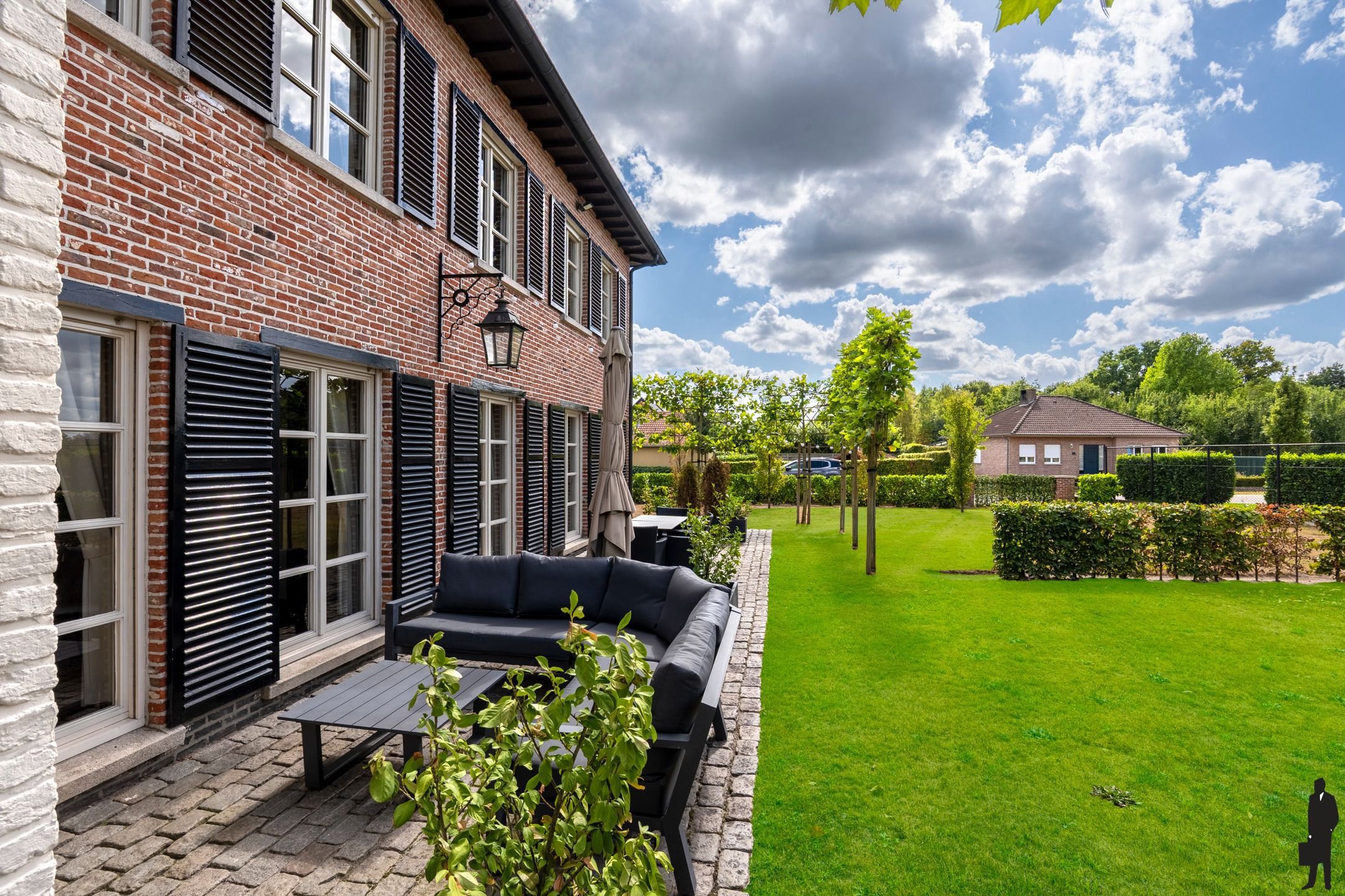 Riante villa met 3 tot 4 slpks. en westtuin op 1.353m² foto 17