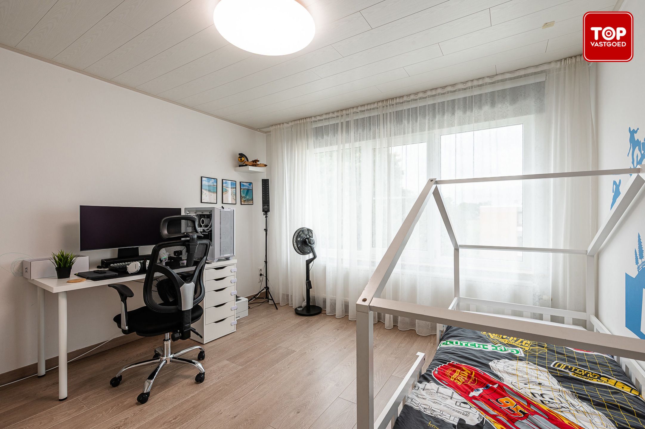 2-slaapkamer appartement met garage. foto 10