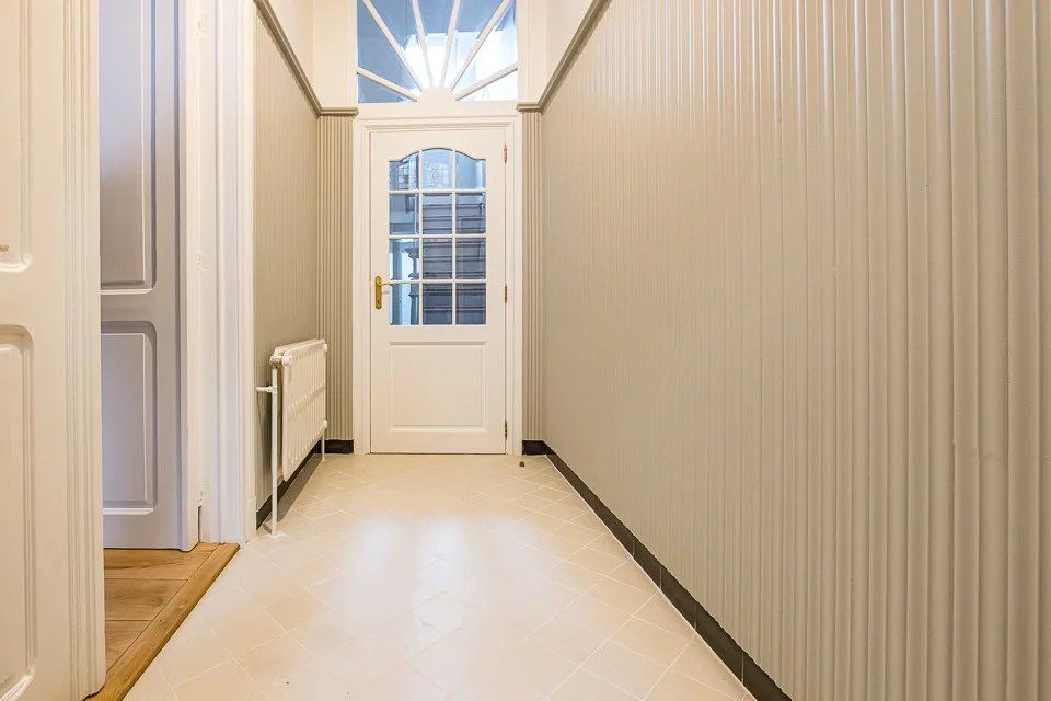 Rijwoning te koop nabij centrum foto 3