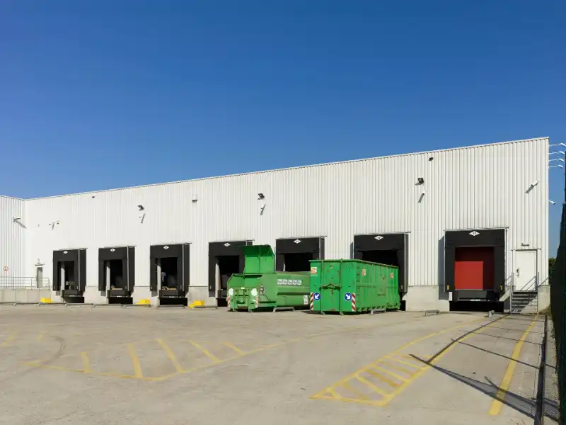 Logistiek magazijn foto 2