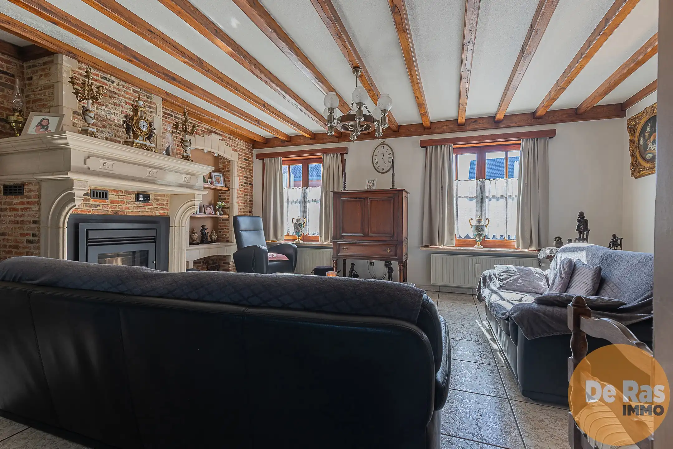 Ruime woning met grote garage en tuin vlakbij station Ede foto 7