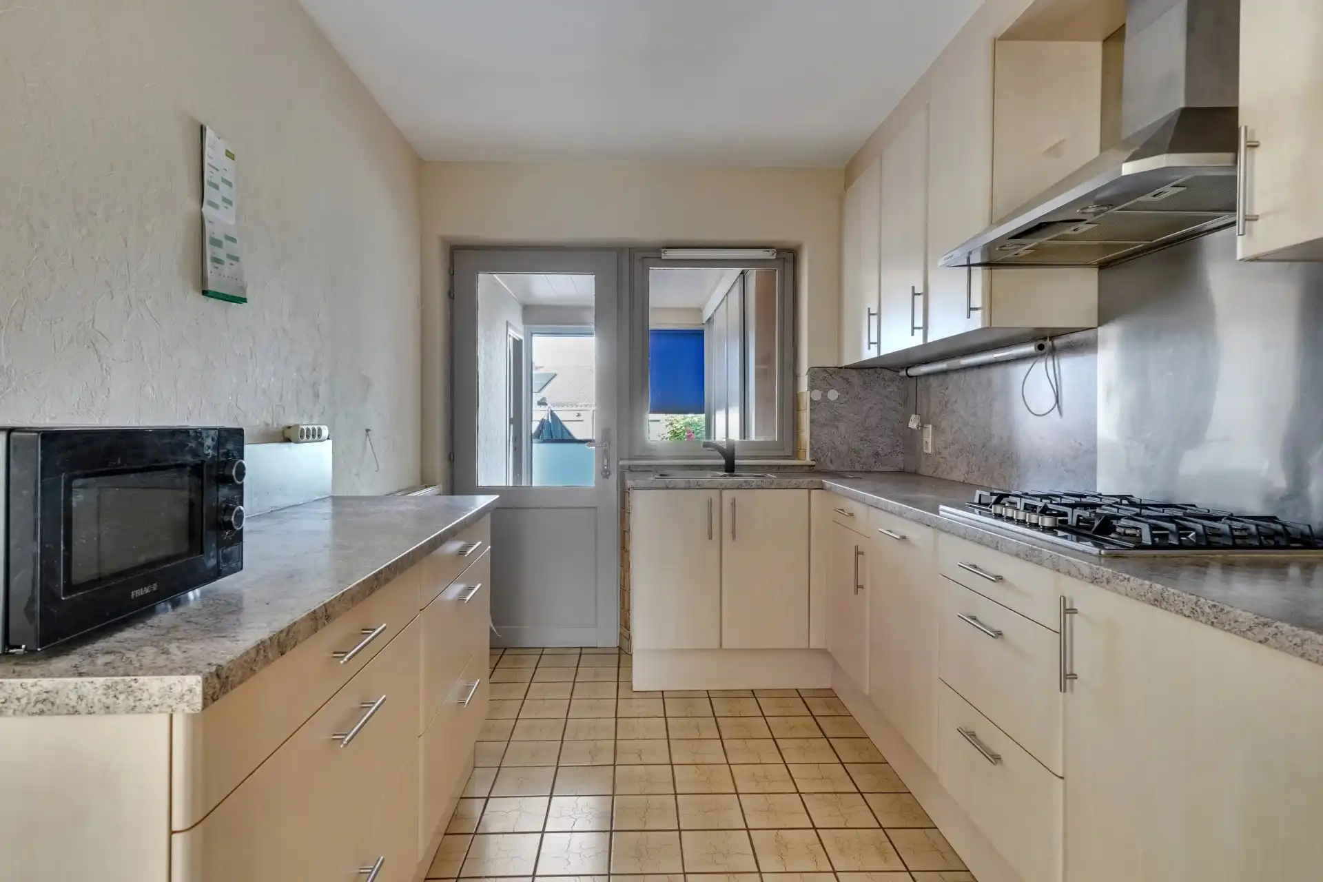 Instapklare woning met garage foto 6