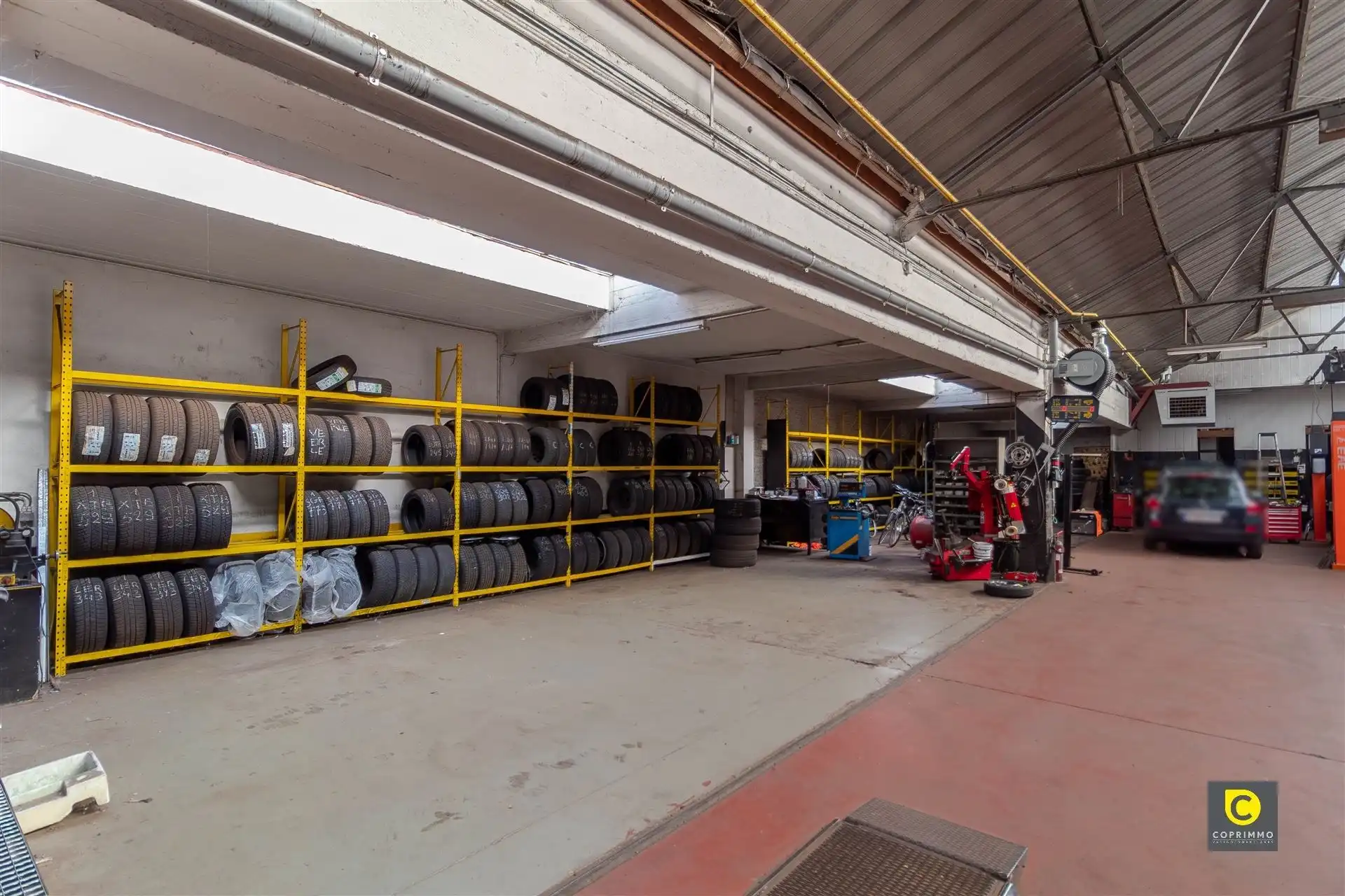 Handelspand met onmiddellijke huuropbrengst! foto 8