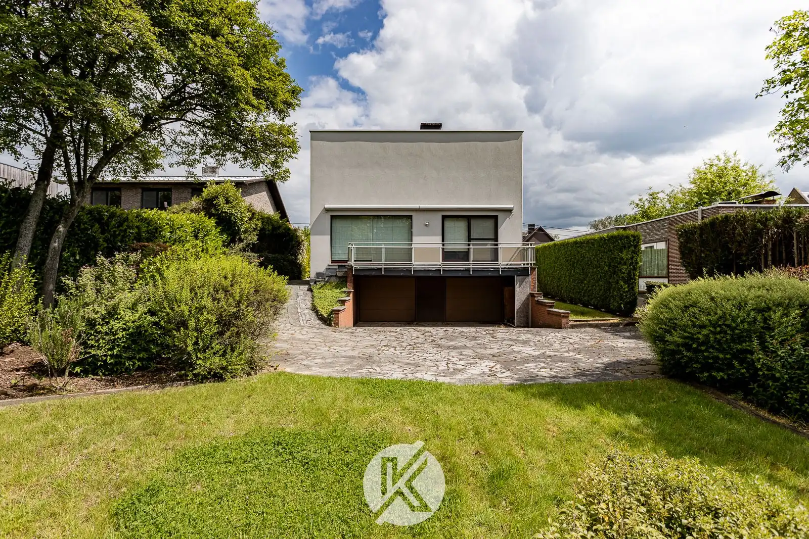 Ruime gezinswoning met prachtige tuin foto 26