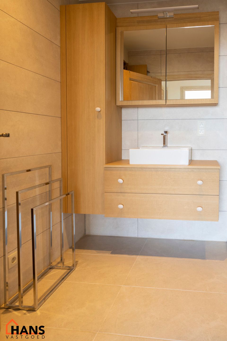 Instapklaar appartement met garagebox. foto 12