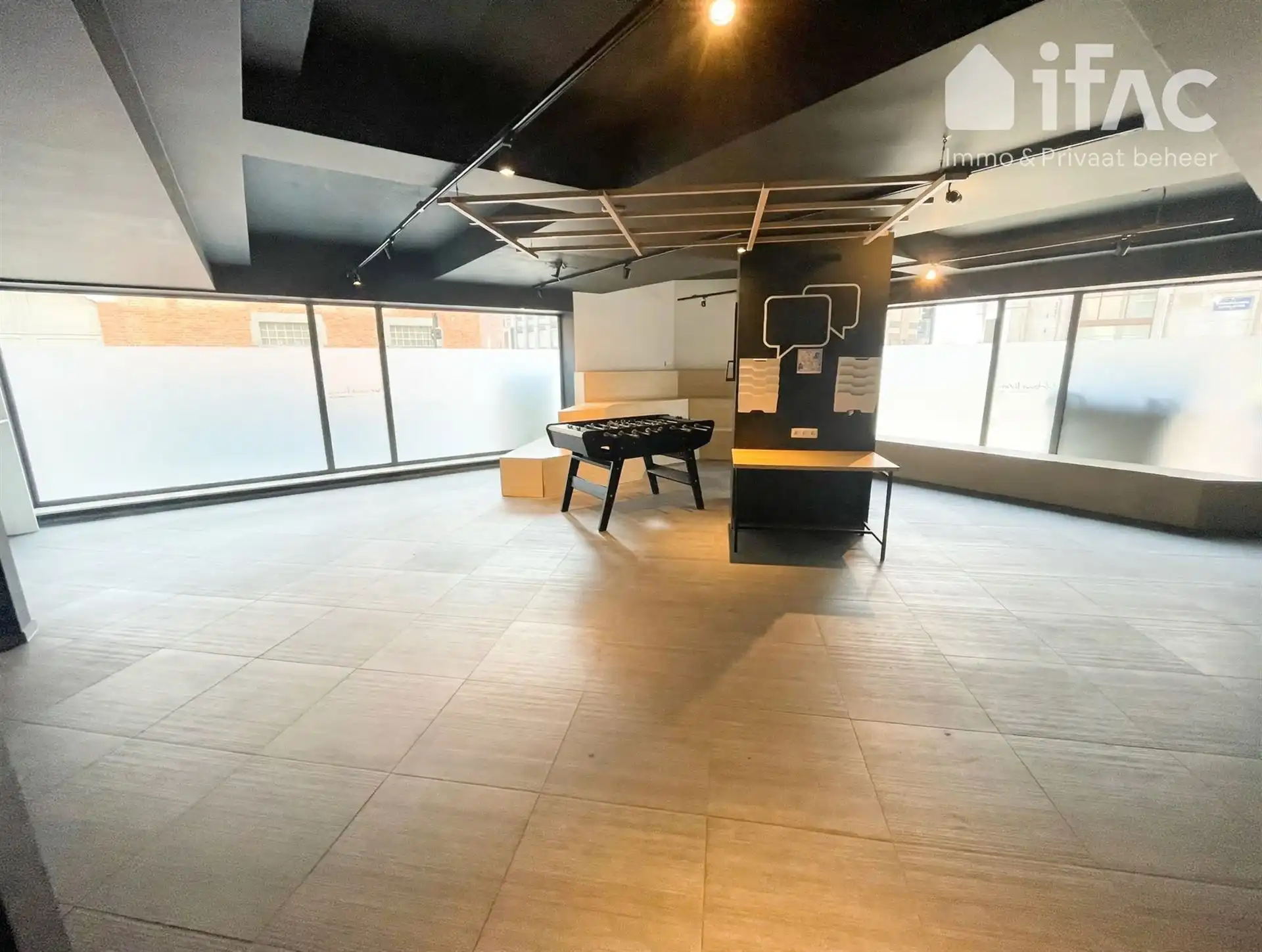 Duplex studentenstudio met eigen keuken + sanitair foto 8