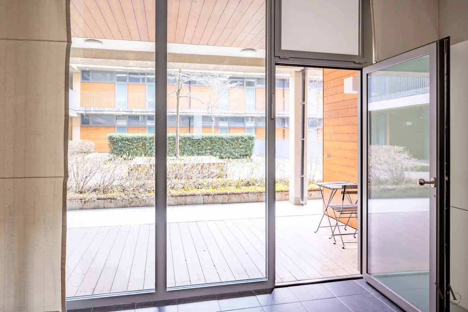 Rustig gelegen appartement met terras en binnentuin in hartje Leuven foto 8